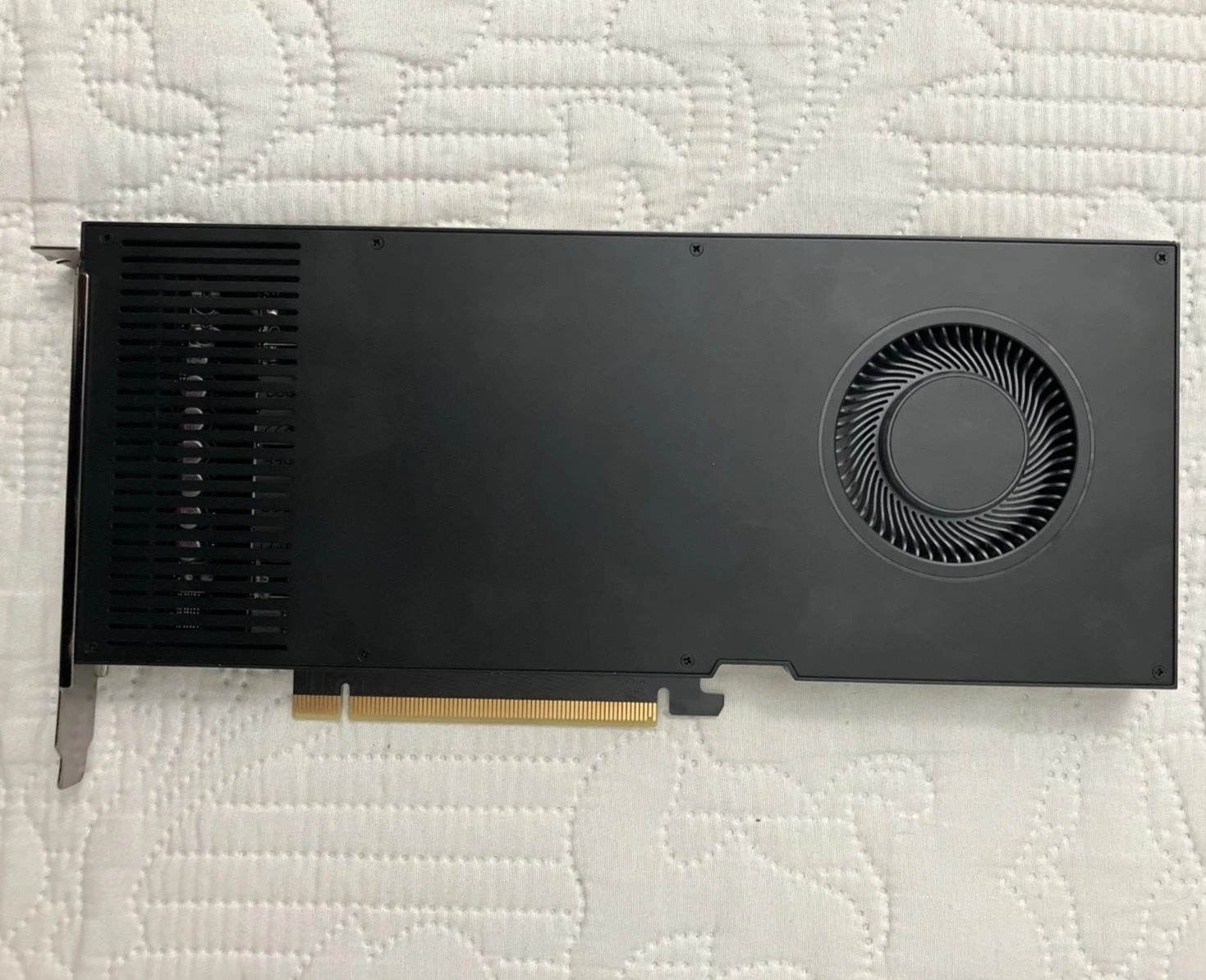 Nvidia RTX A4000 16GB GDDR6 PCIe 4.0 x16 Workstation Graphics Card GPU