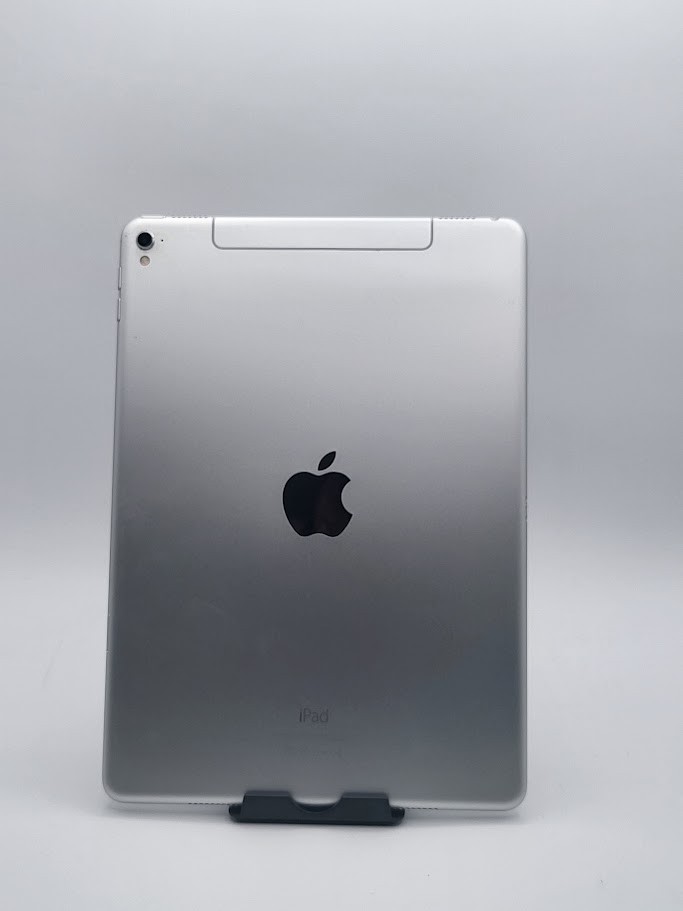 iPad Pro 9.7-inch Wi-Fi + Cellular 256GB Silver Battery Health 87%: Fair