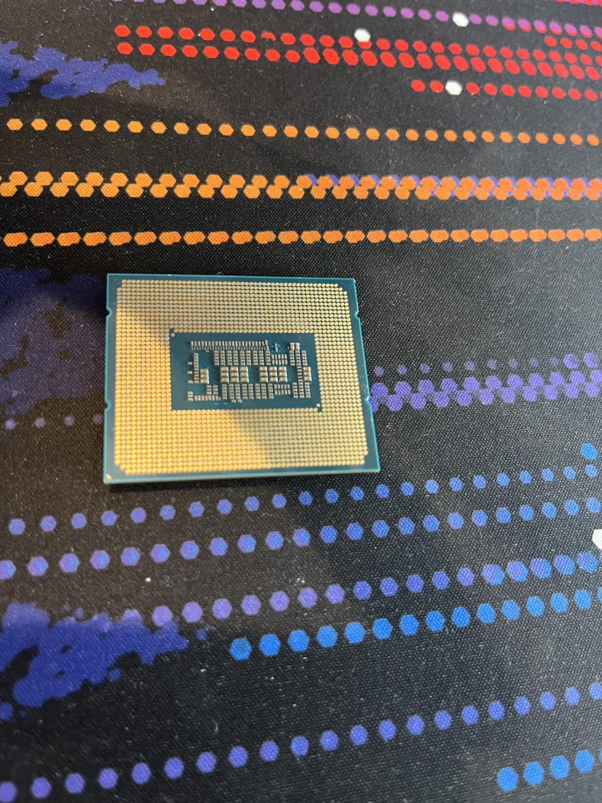 Intel Core i7-12700K LGA 1700 5 GHz Turbo 12-Core Unlocked CPU Desktop Processor