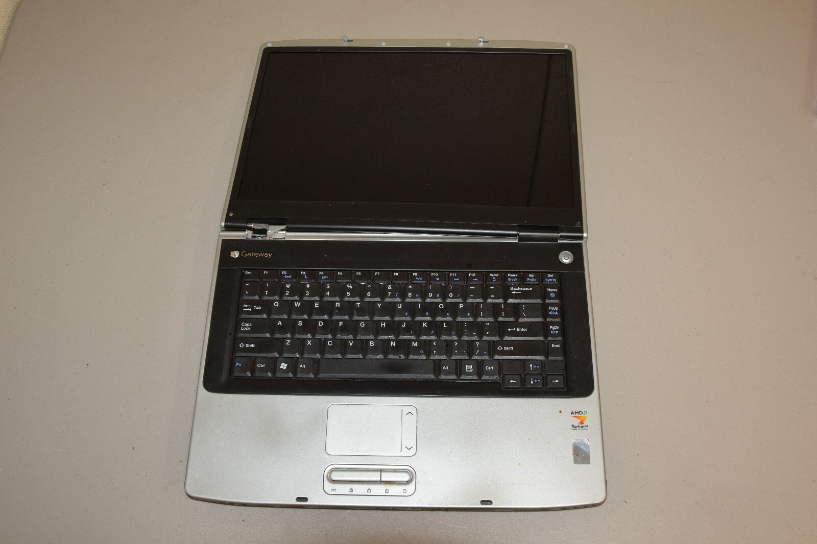 Dead Junk Gateway MA3 MX6421 15.4" Laptop incomplete AS IS Parts Repair