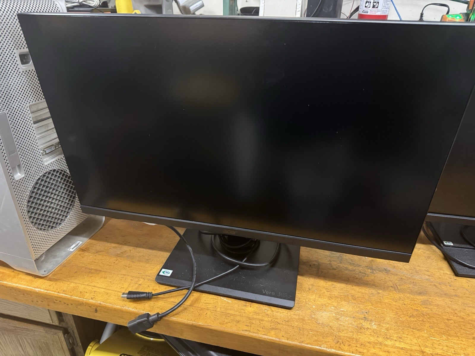 Computer Monitor 27”