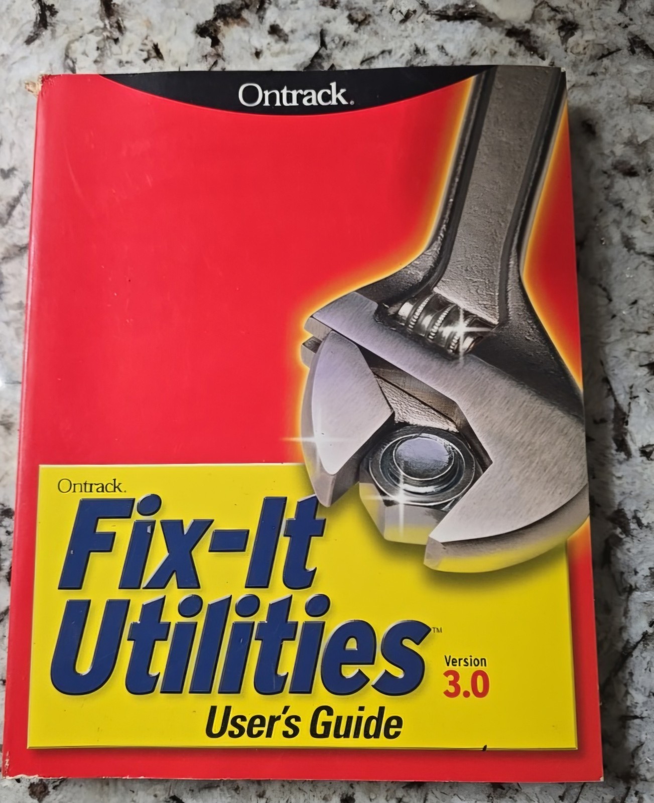 Ontrack Fix-It Utilities Users Guide Version 3.0 PC Repair Maintenance 1999