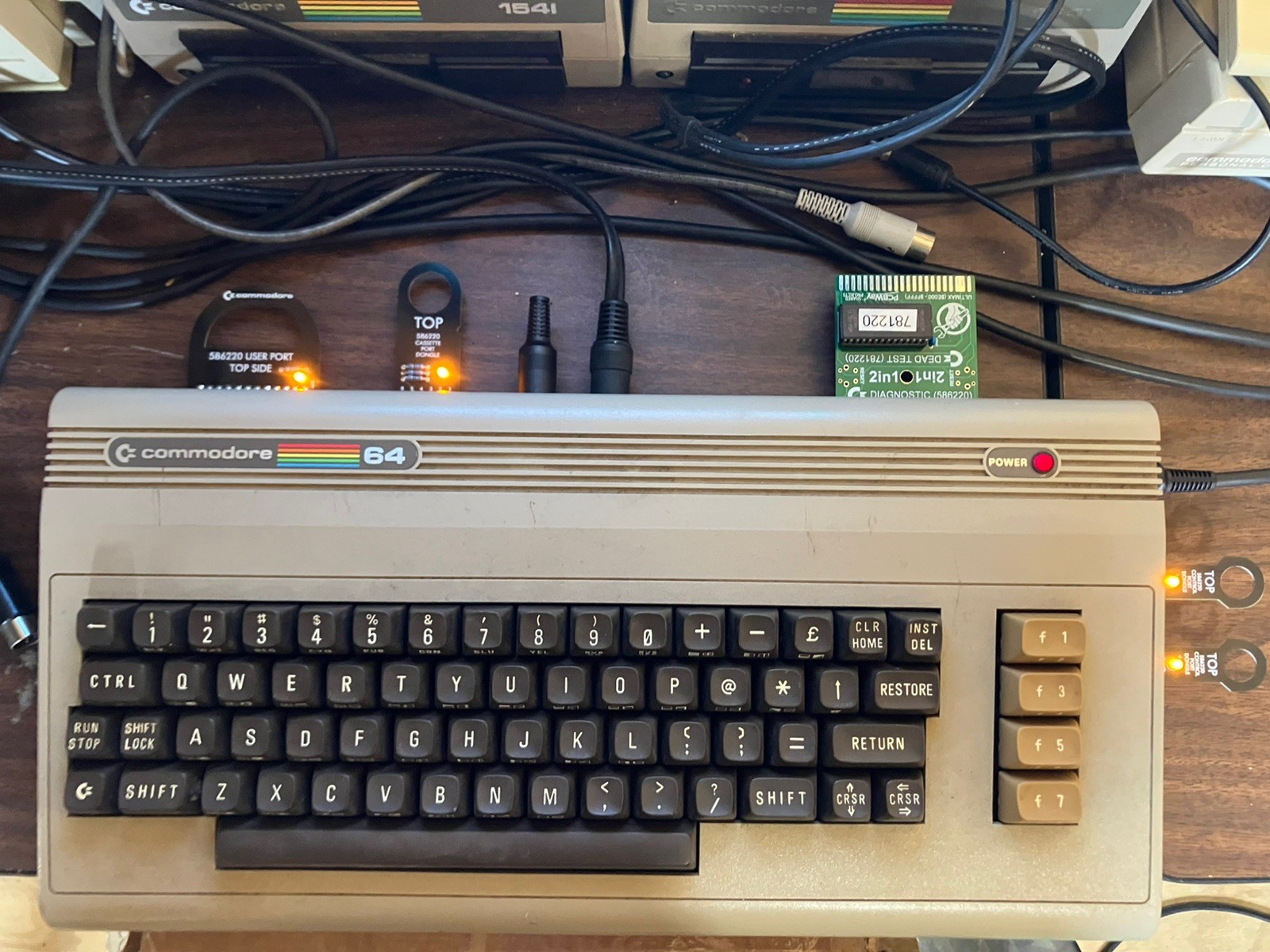 Commodore 64 Classic Breadbin Computer System TESTED WORKING AS-IS