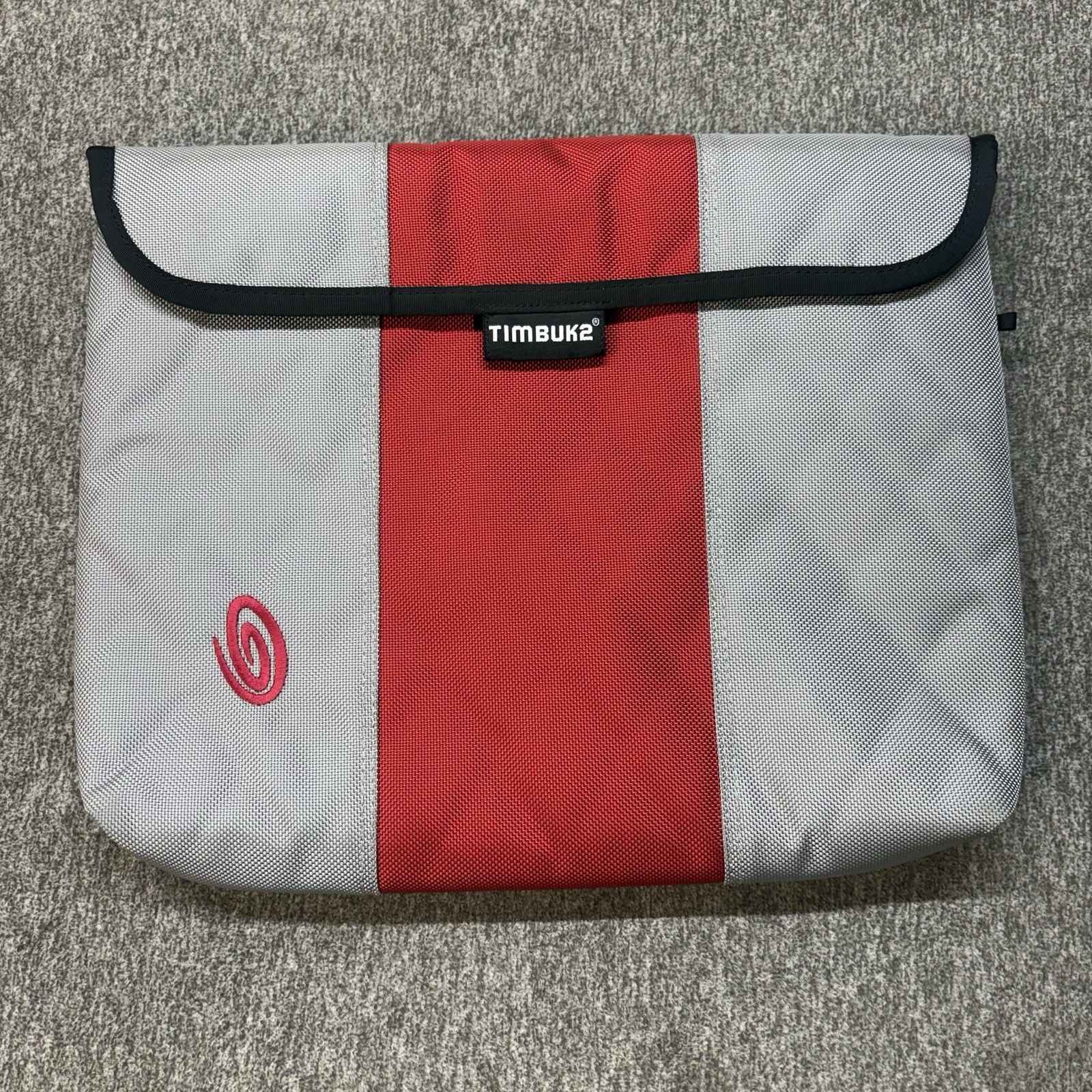 VTG Timbuk2 Classic Padded Laptop Sleeve Case Red Gray Tablet Organizer 14”X12”