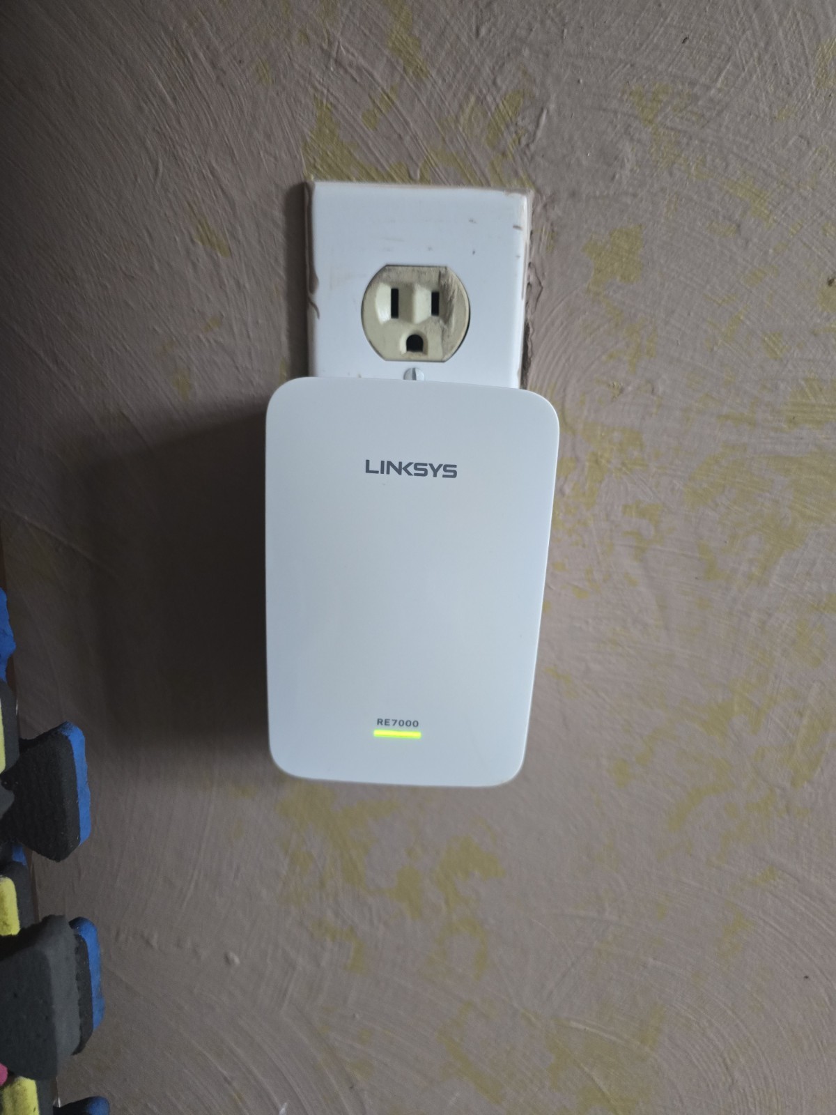 WiFi Range Extender Linksys RE7000 Max Stream AC1900 Gigabit Booster Repeater