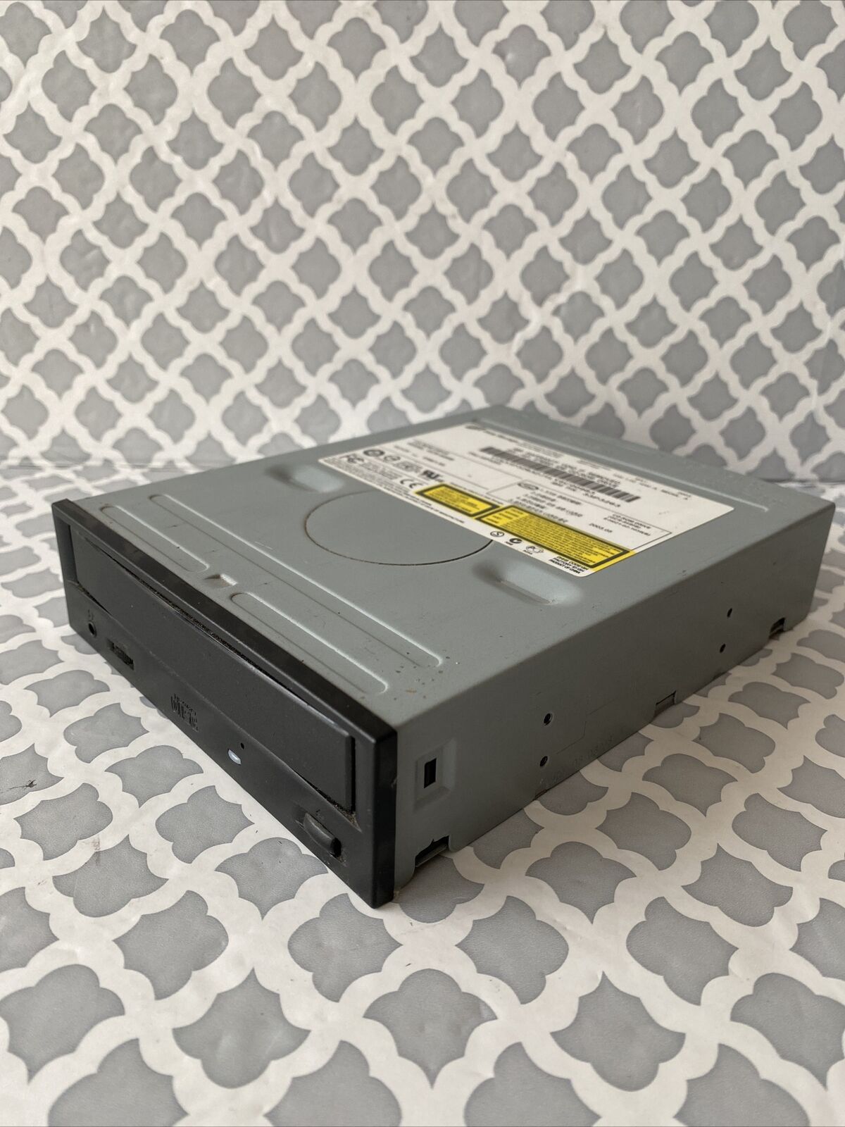 IBM 33P3263 48x CD-ROM IDE  Drive GCR-8480B Hitachi-LG
