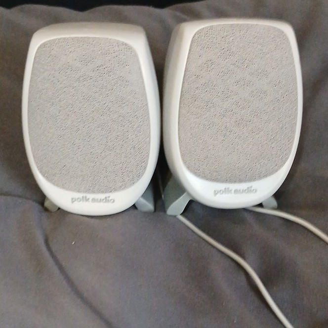 Polk Audio(F) 2.0 Channel Wired Computer Speakers Gray 3.5mm Jack