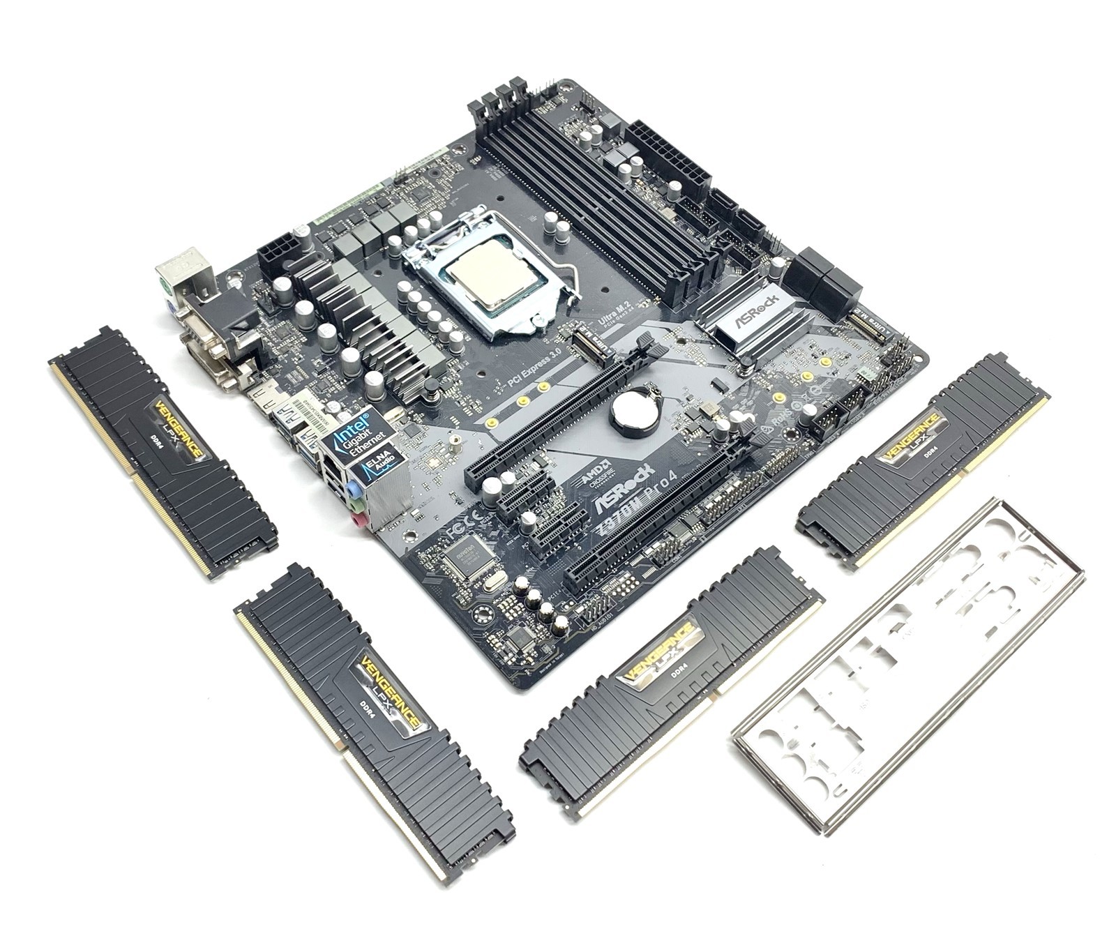 ASRock Z370M Pro4 Motherboard & CPU mATX LGA 1151 i7-8700K 3.70GHz 32GB DDR4 I/O
