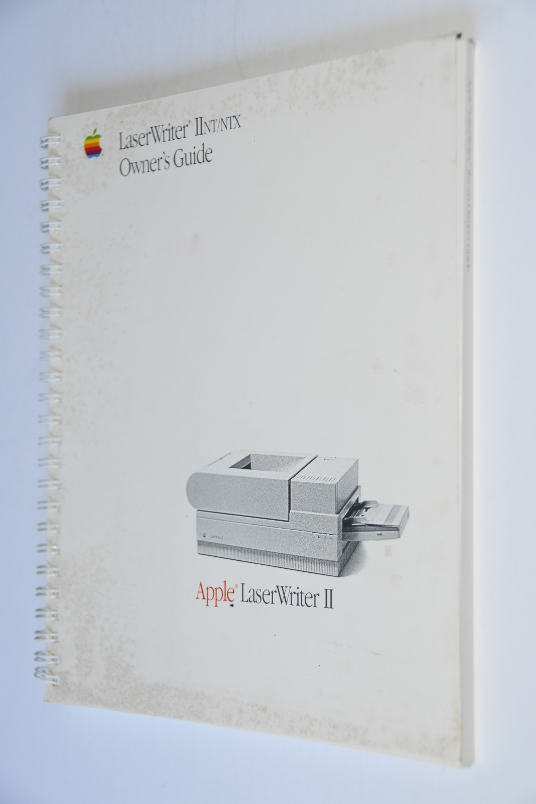 Vintage 1988 Apple LaserWriter IINT/NTX Owners Manual Guide 030-3215-A Macintosh