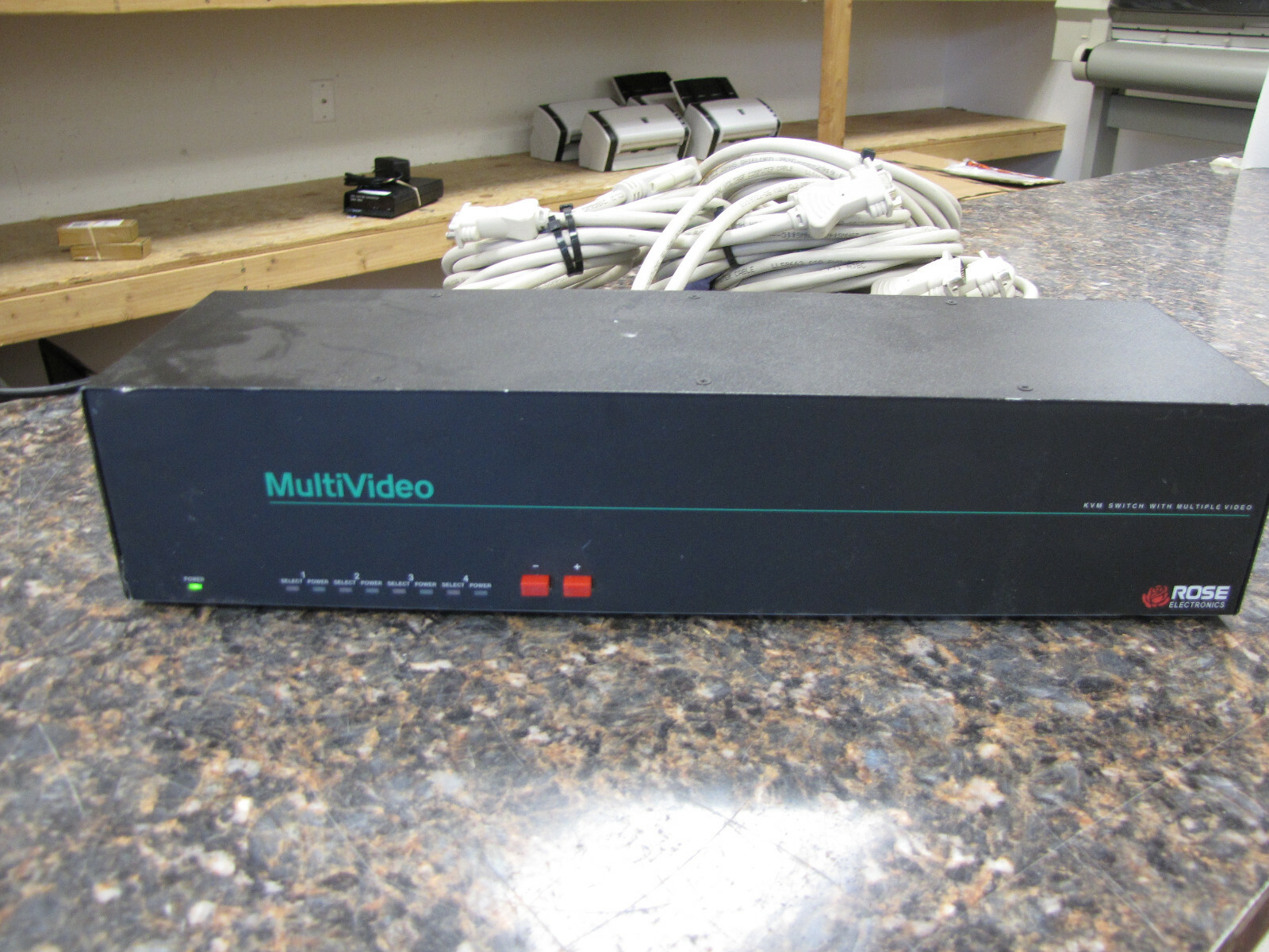 Rose Electronics MPC2U4V Multivideo KVM Switch with Multiple video 