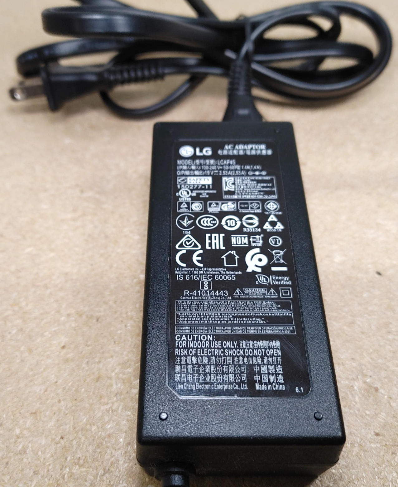 Genuine OEM LG LCAP45 19V , 2.53A 48W Power Supply Adapter 32lh570b-uc