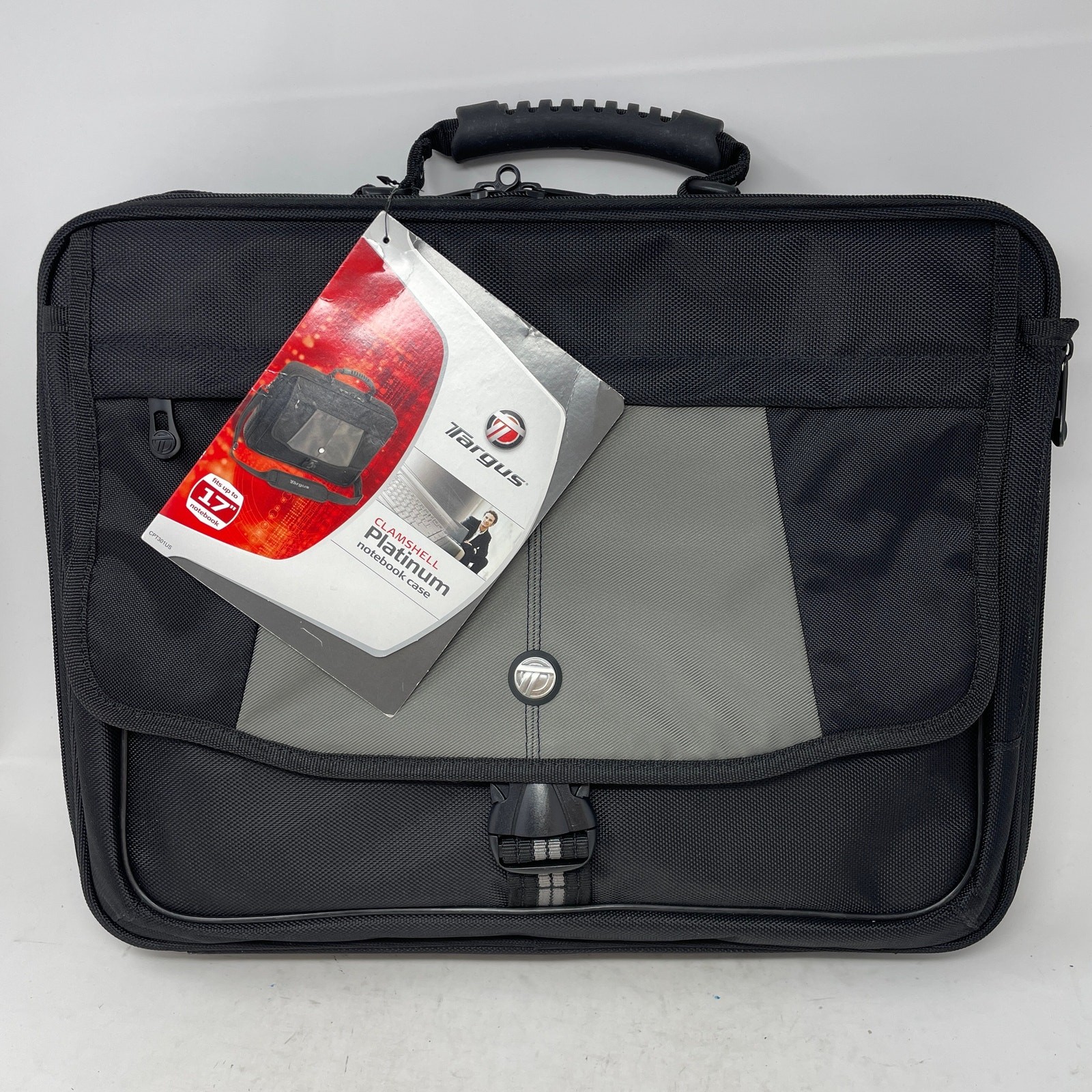 NEW Targus 17" Clamshell Platinum Notebook Case CPT301-10