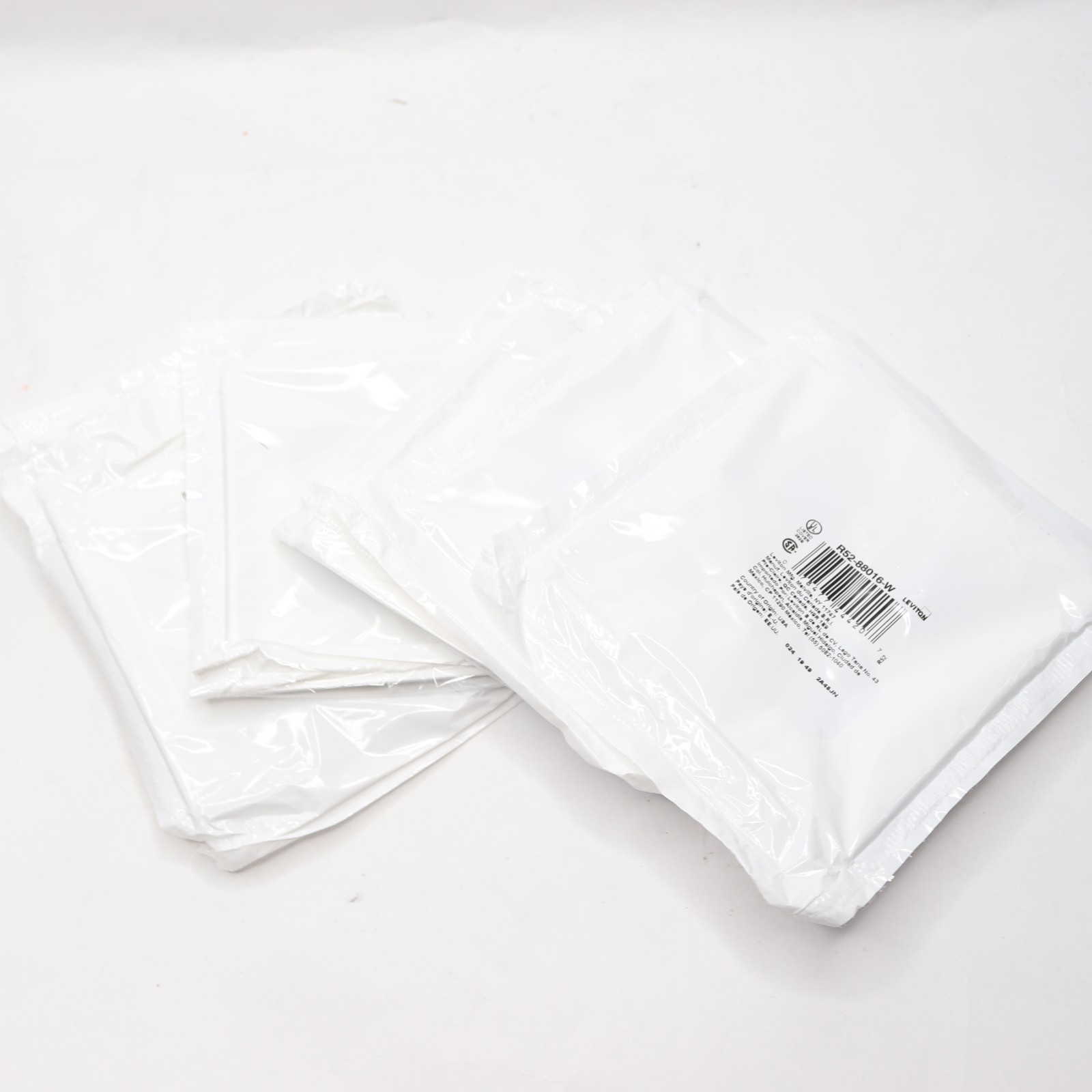 (5-Pk) Leviton 2-Gang Duplex Device Receptacle Wallplate White R52-88016-W