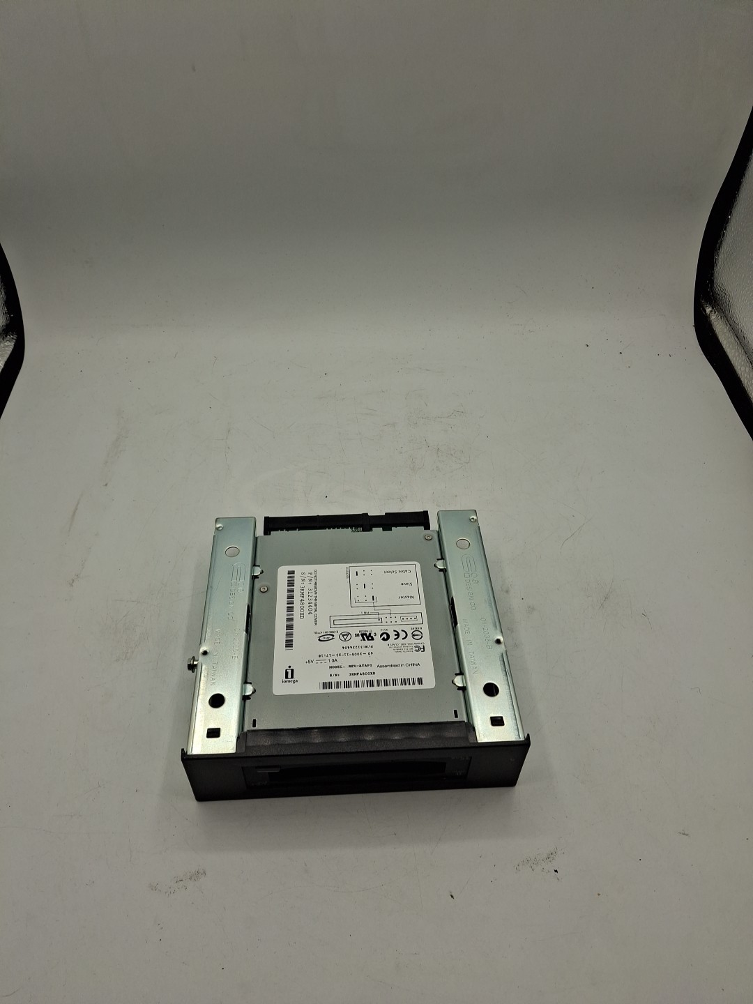 Iomega REV-ATAPI Internal IDE Drive P/N 31234401 5V 1.0A