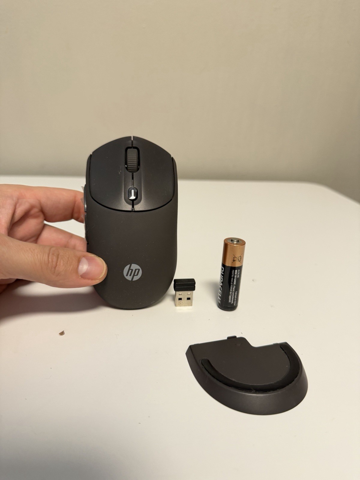 HP 400 Silent Wireless Mouse   Bluetooth 2.4GHz USB Dongle Connection