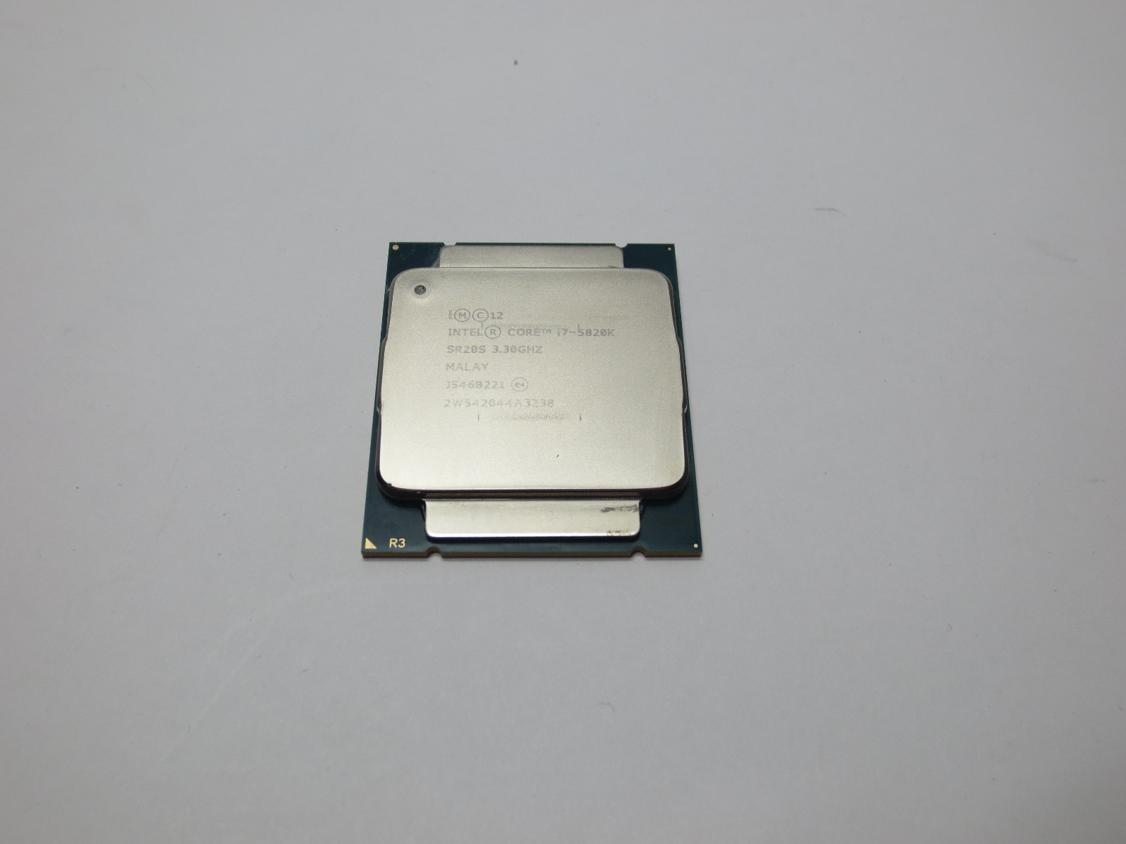 Intel Core i7-5820K 3.30GHz 6-Core 15MB LGA2011-3 Desktop Processor SR20S