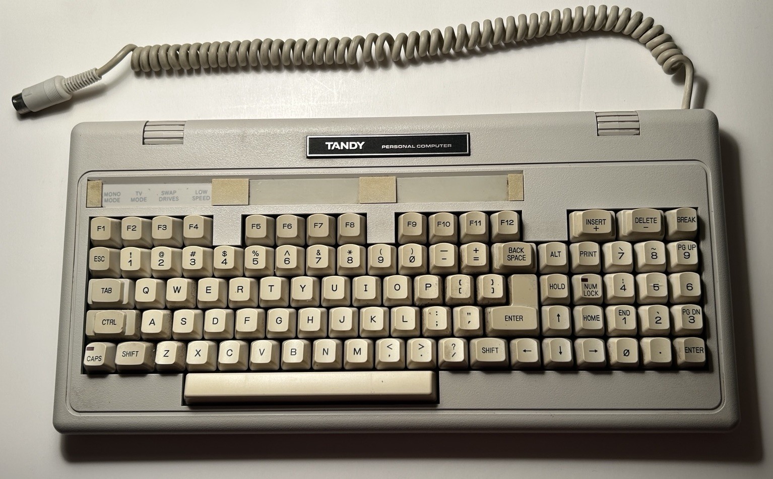 Tandy 1000 Computer Keyboard ~ Vintage RadioShack