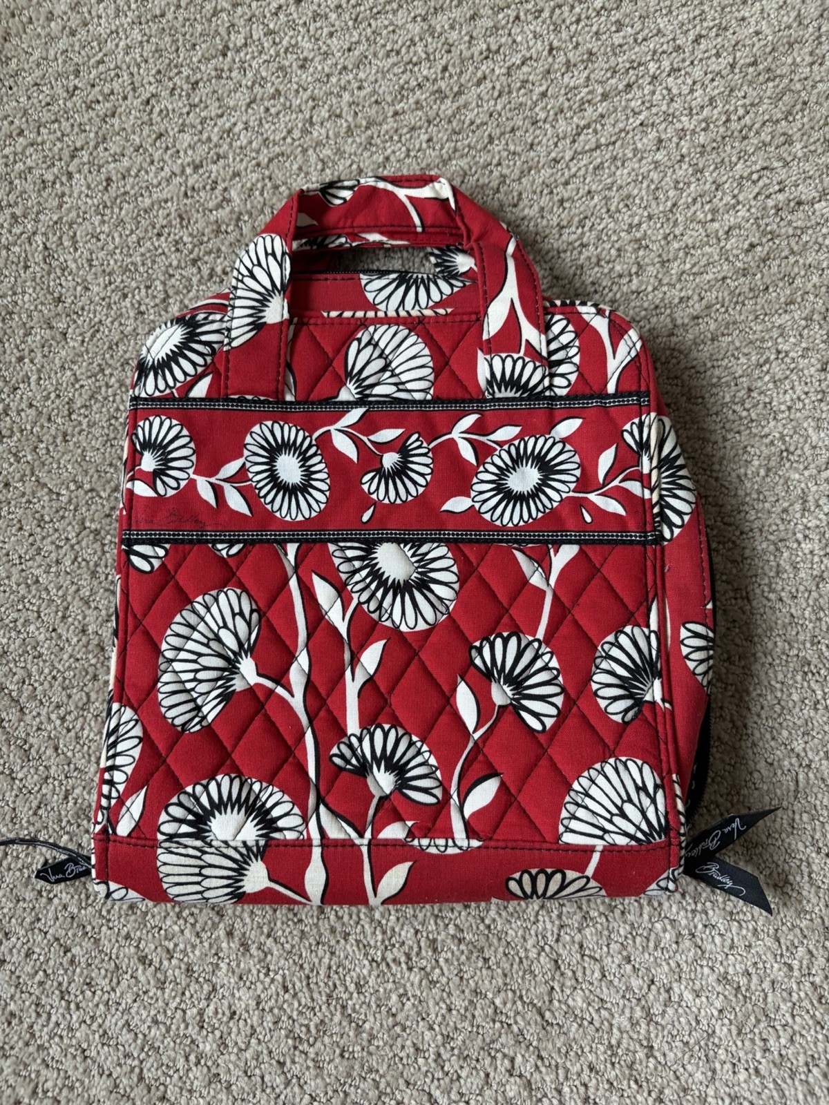 Vera Bradley Tech Organizer  Deco-Daisy Pattern retired Red & Black Bag