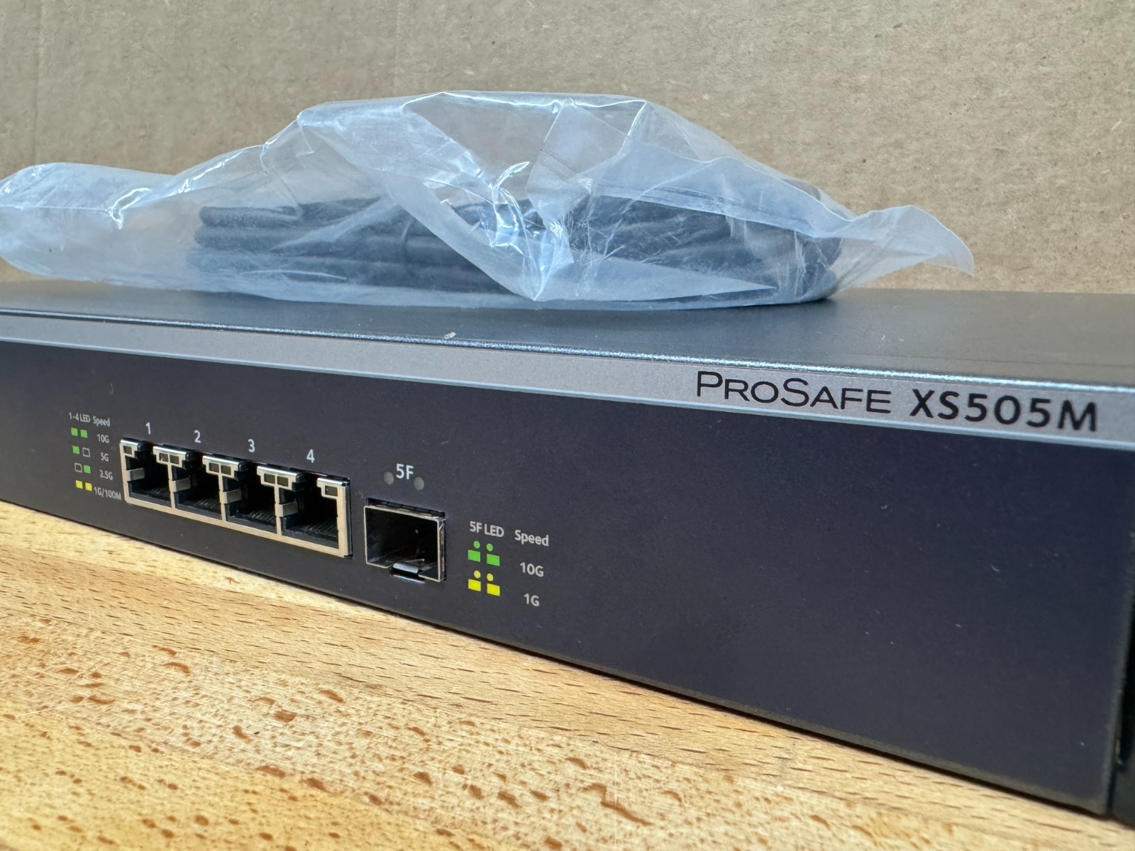 NETGEAR ProSafe XS505M 5-Port 10Gb/5Gb/2.5Gb/1Gb Ethernet Switch