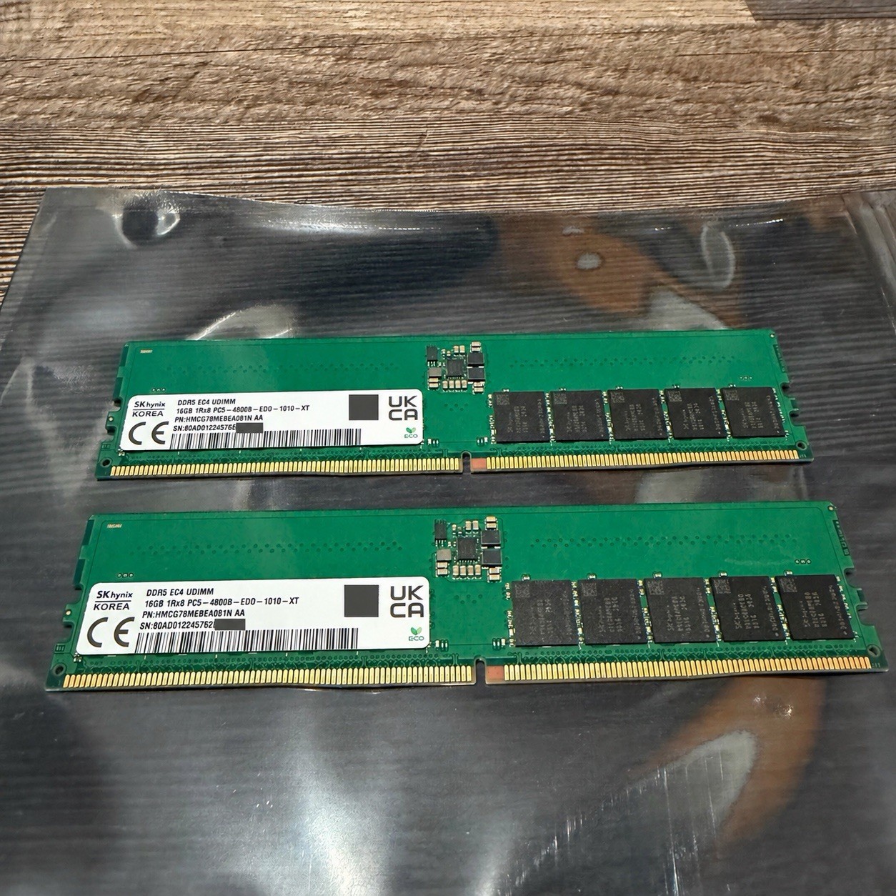 SK Hynix 32GB (2x16GB) DDR5-4800 ECC UDIMM PC5-38400 1Rx8 HMCG78MEBEA081N-AA RAM