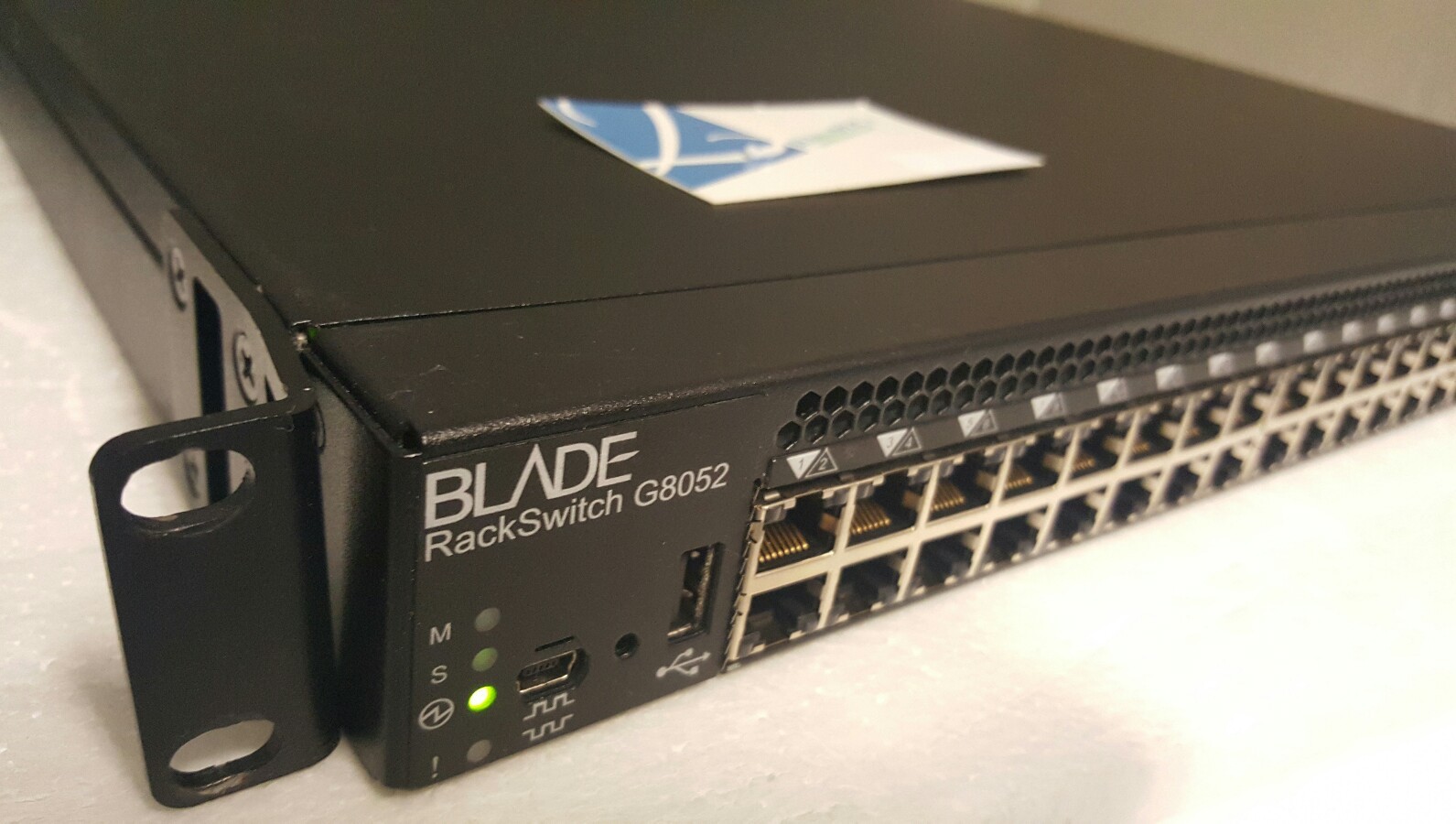 IBM 49Y7922 - BLADE RackSwitch G8052 48 X 1GbE 4 X 10GbE SFP 52 Port Switch