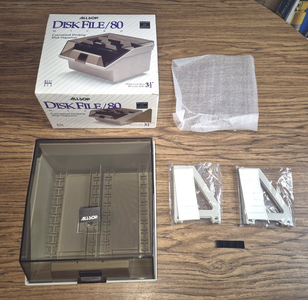 1991 ALLSOP DISK FILE DESKTOP DISK ORGANIZER 80 MICRO DISKS 3 1/2” USA MADE NEW