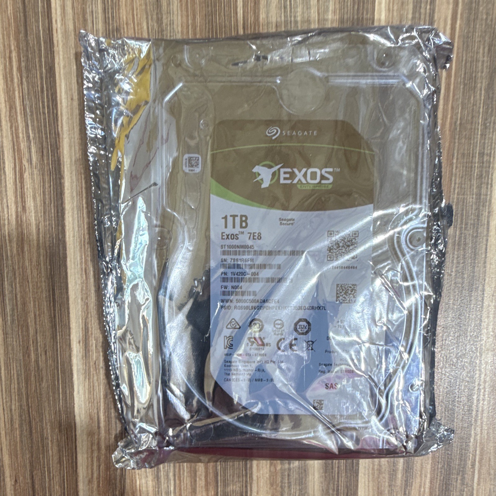 Seagate Exos 7E8 1TB SAS 3.5" 7200RPM 128MB Seagate Secure ST1000NM0045