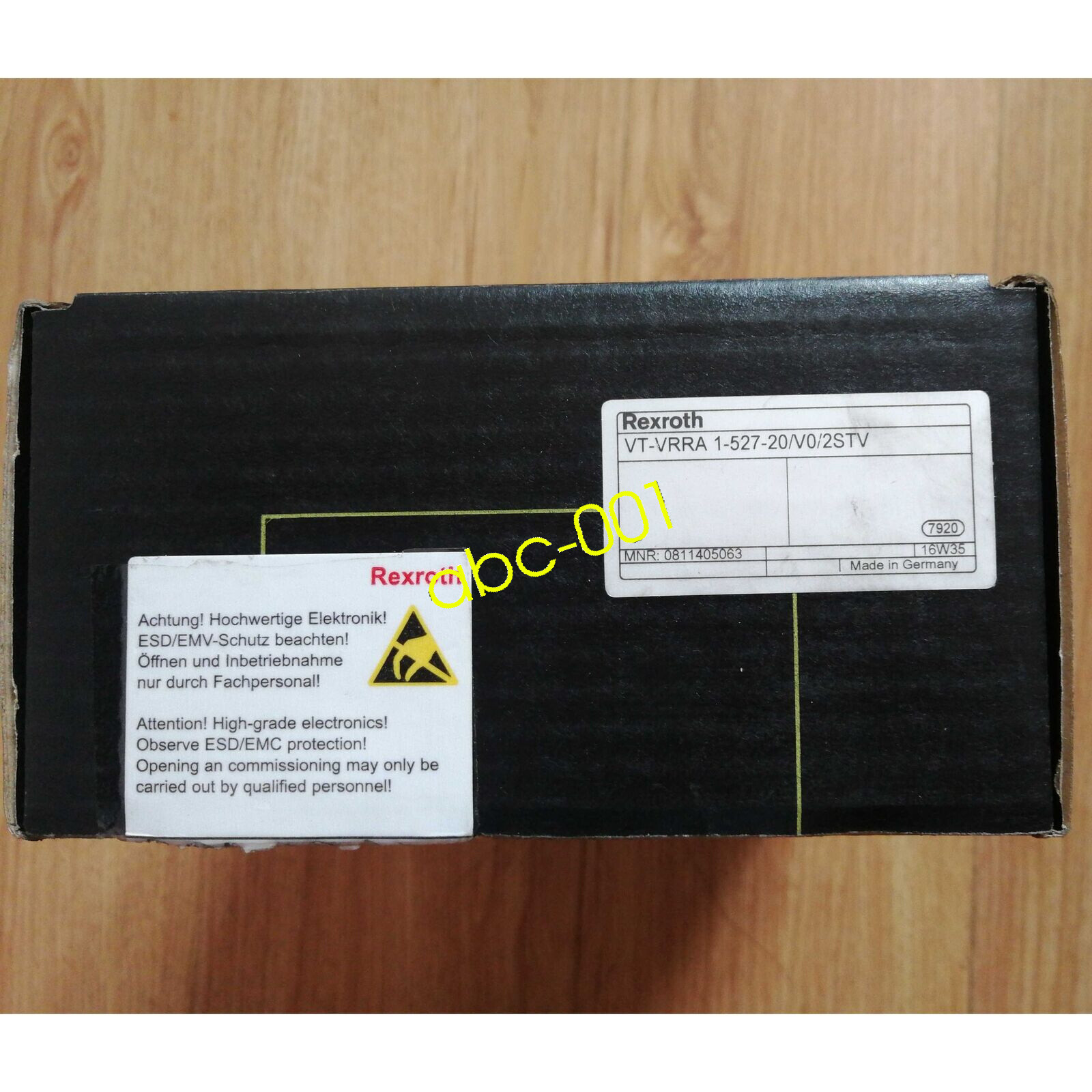 one new VT-VRRA 1-527-20/V0/2STV Rexroth Valve Amplifiers 0811405063 