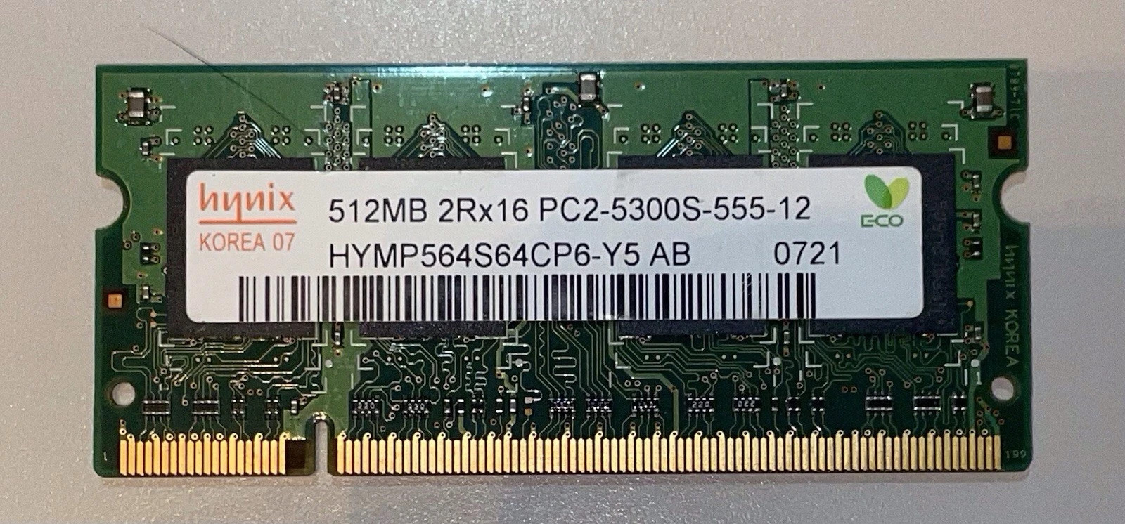 Hynix 512MB SODIMM Laptop DDR2 2RX16 PC2-5300S-555-12 HYMP564S64CP6-Y5 SO-DIMM
