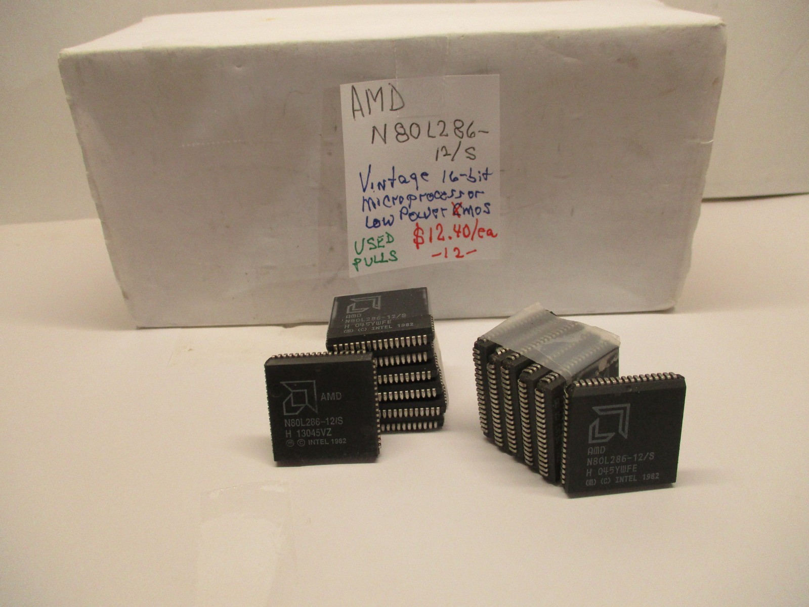 AMD N80L286-12/S... VINTAGE 286 MICROPROSSOR, USED...PULLS
