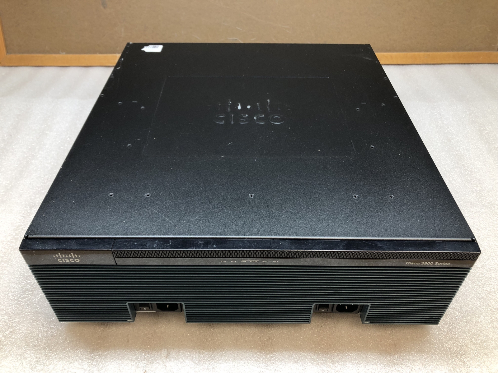 Cisco 3900 Series C3900-SPE150/K9 V02 EHWIC Integrated Service Router
