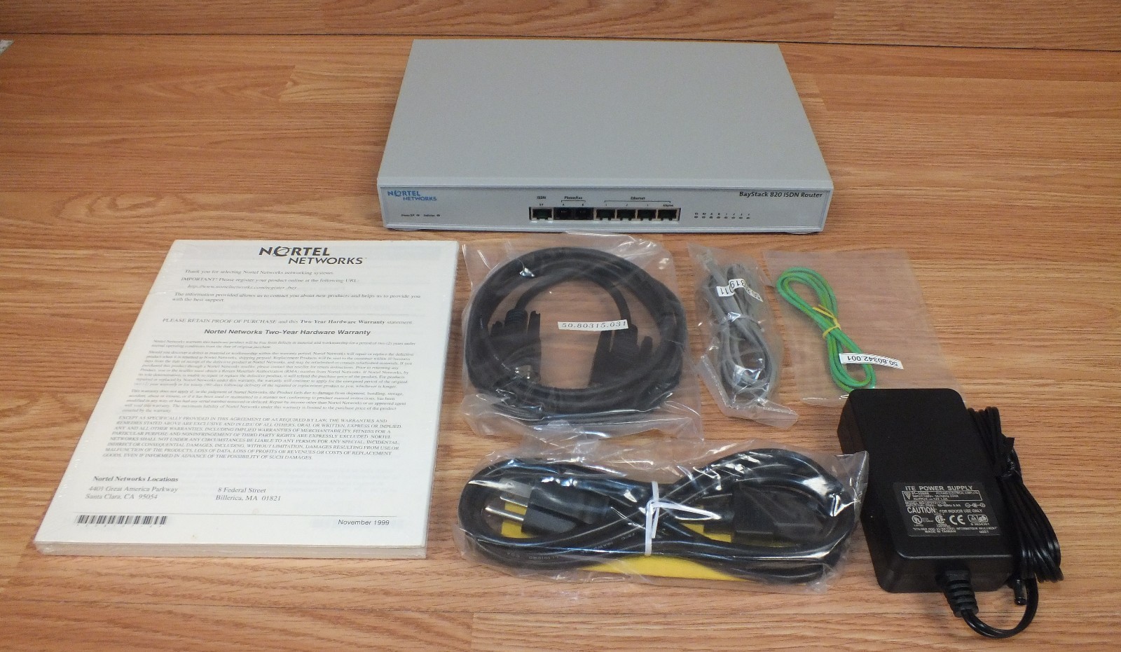 Genuine Nortel Networks BayStack 820 ISDN Router, Manual & More **READ** 