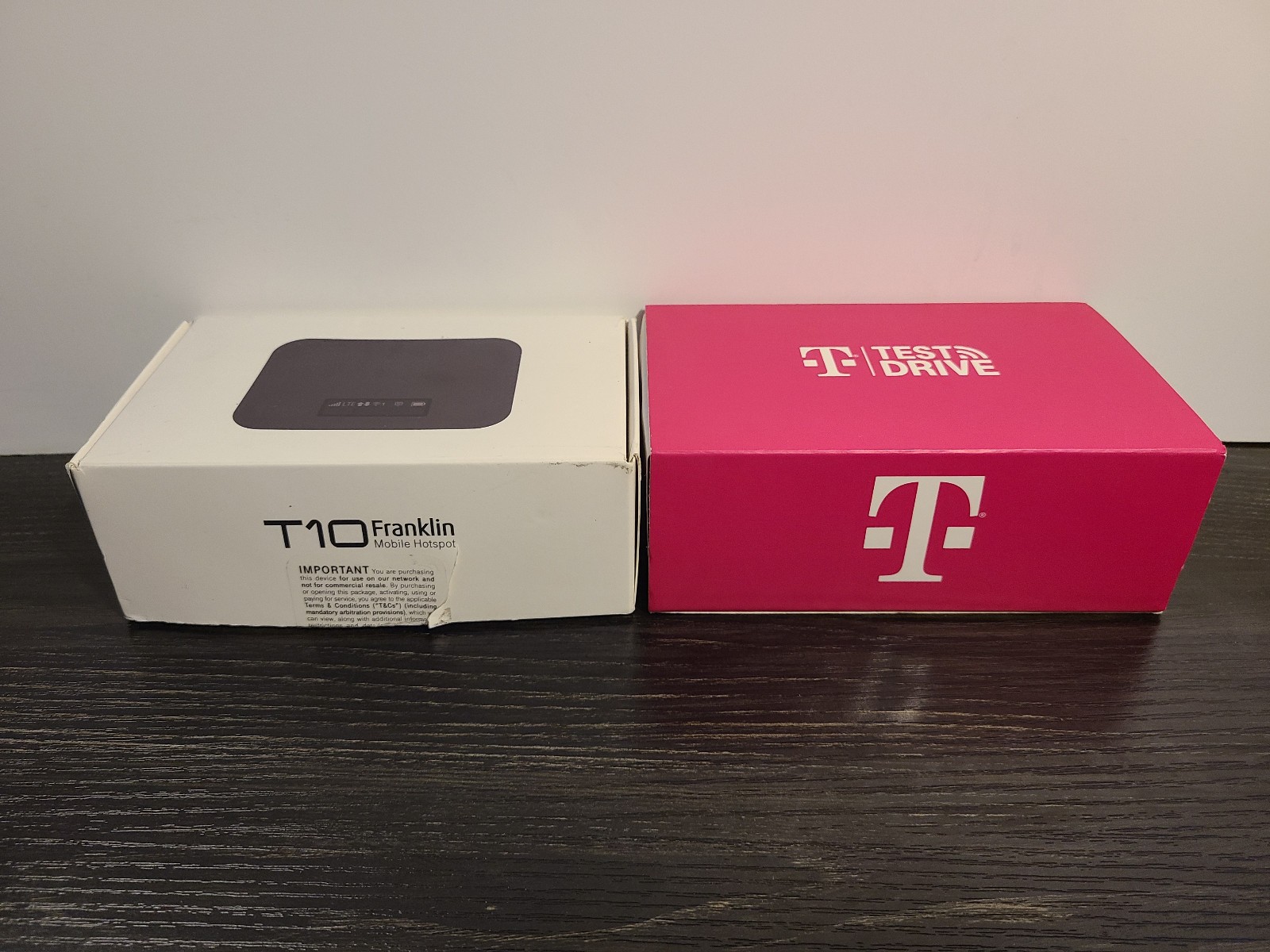 NEW T-Mobile TMO HS1 TESTDRIVE BLK KIT Hotspot