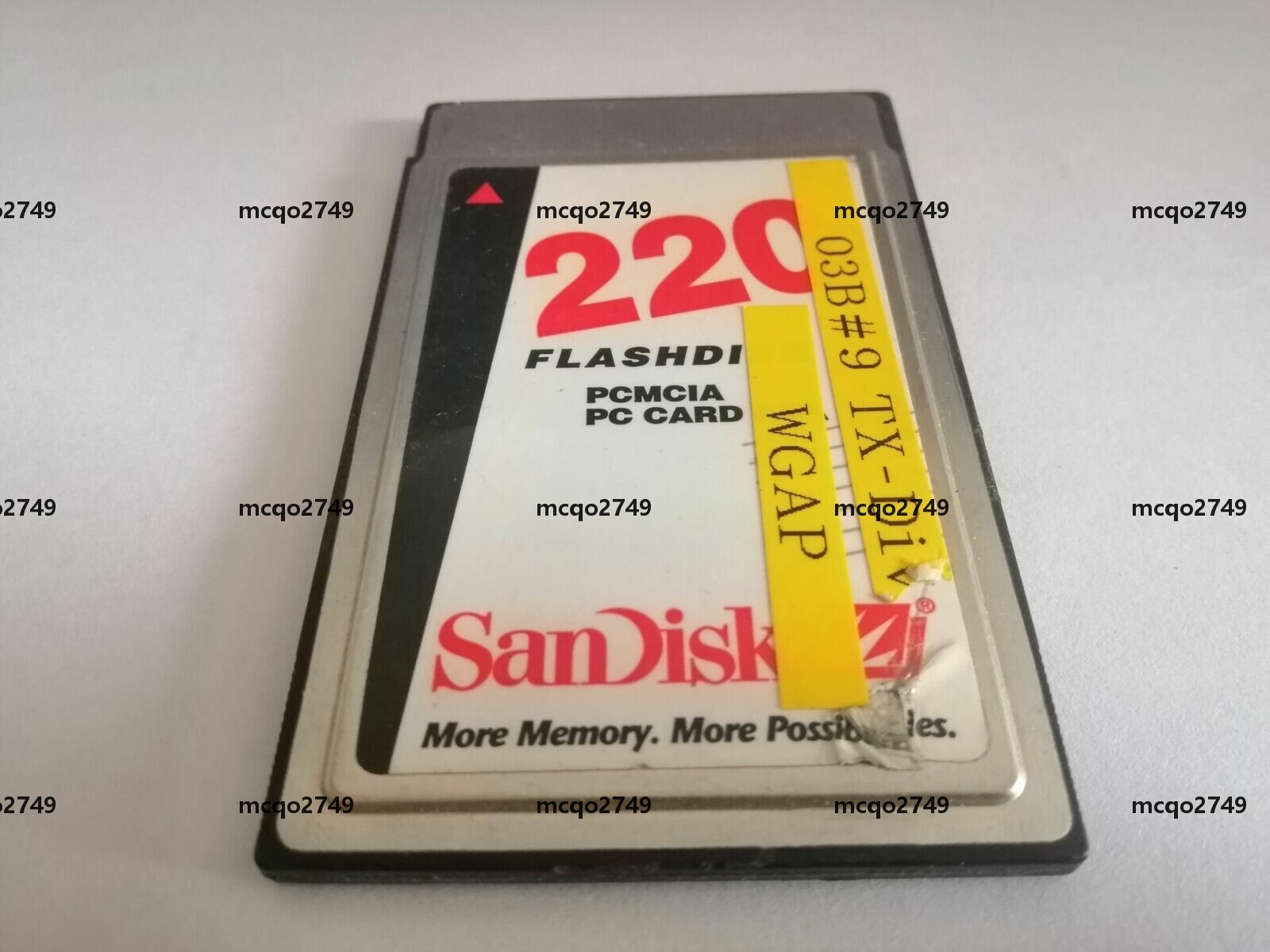 Sandisk 220MB FLASHDISK  PCMCIA PC CARD  FLASH CARD