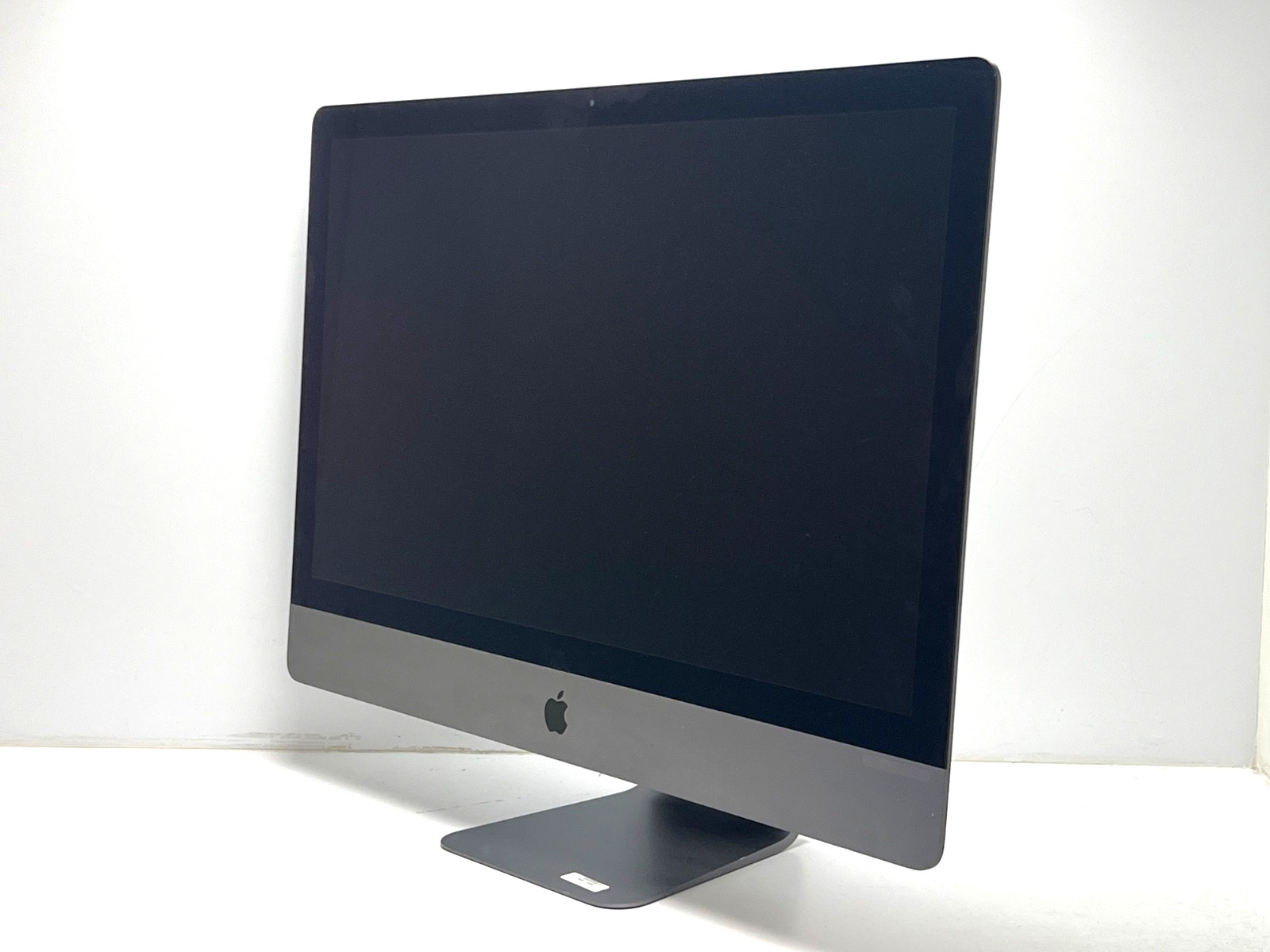Apple iMac Pro 27" 5K 2017 | Xeon W-2140B | 32GB RAM | 1TB NVMe | LOCAL PICK UP