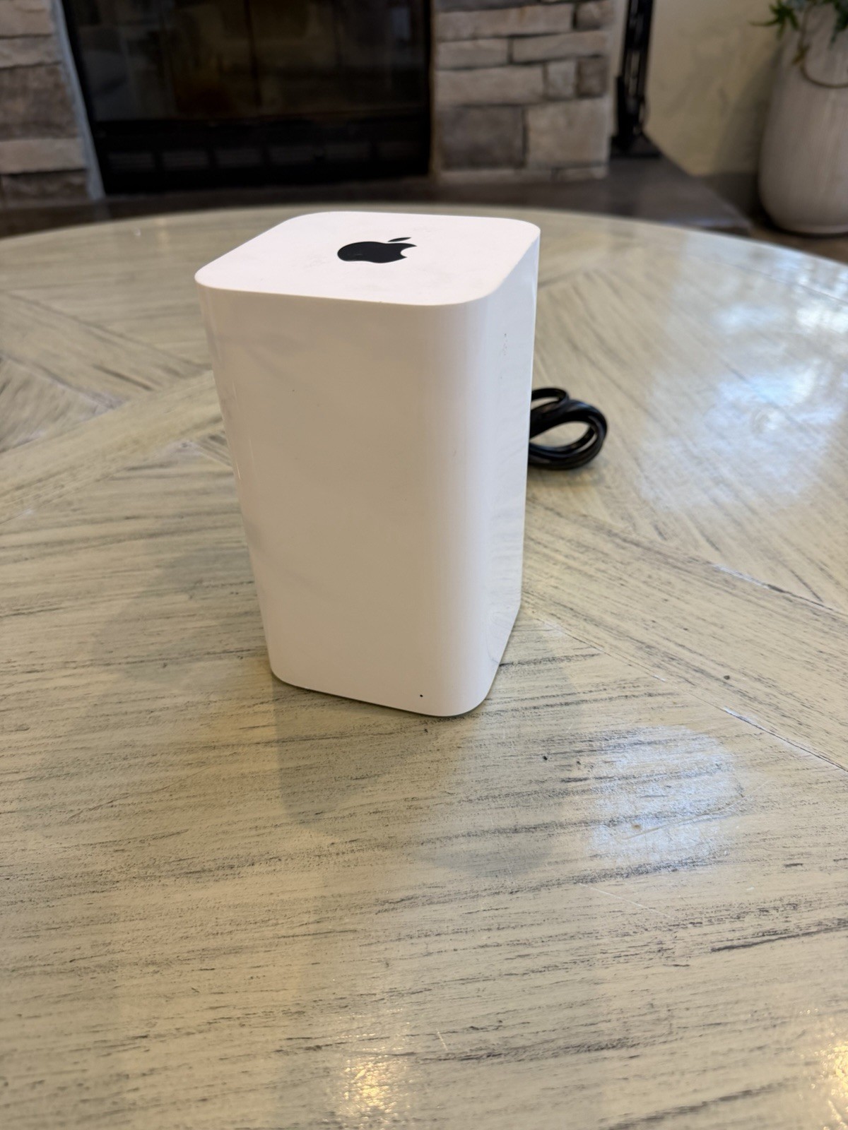 Apple AirPort Time Capsule 2TB A1470 Wireless Router EMC 2635 - external backup