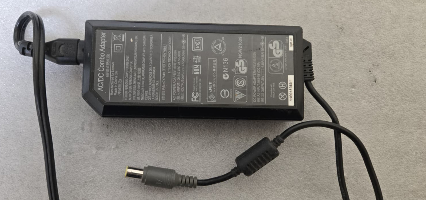 Genuine Lenovo 135W AC Power Adapter 20V for ThinkPad 45N0054 45N0058 45N0059 US
