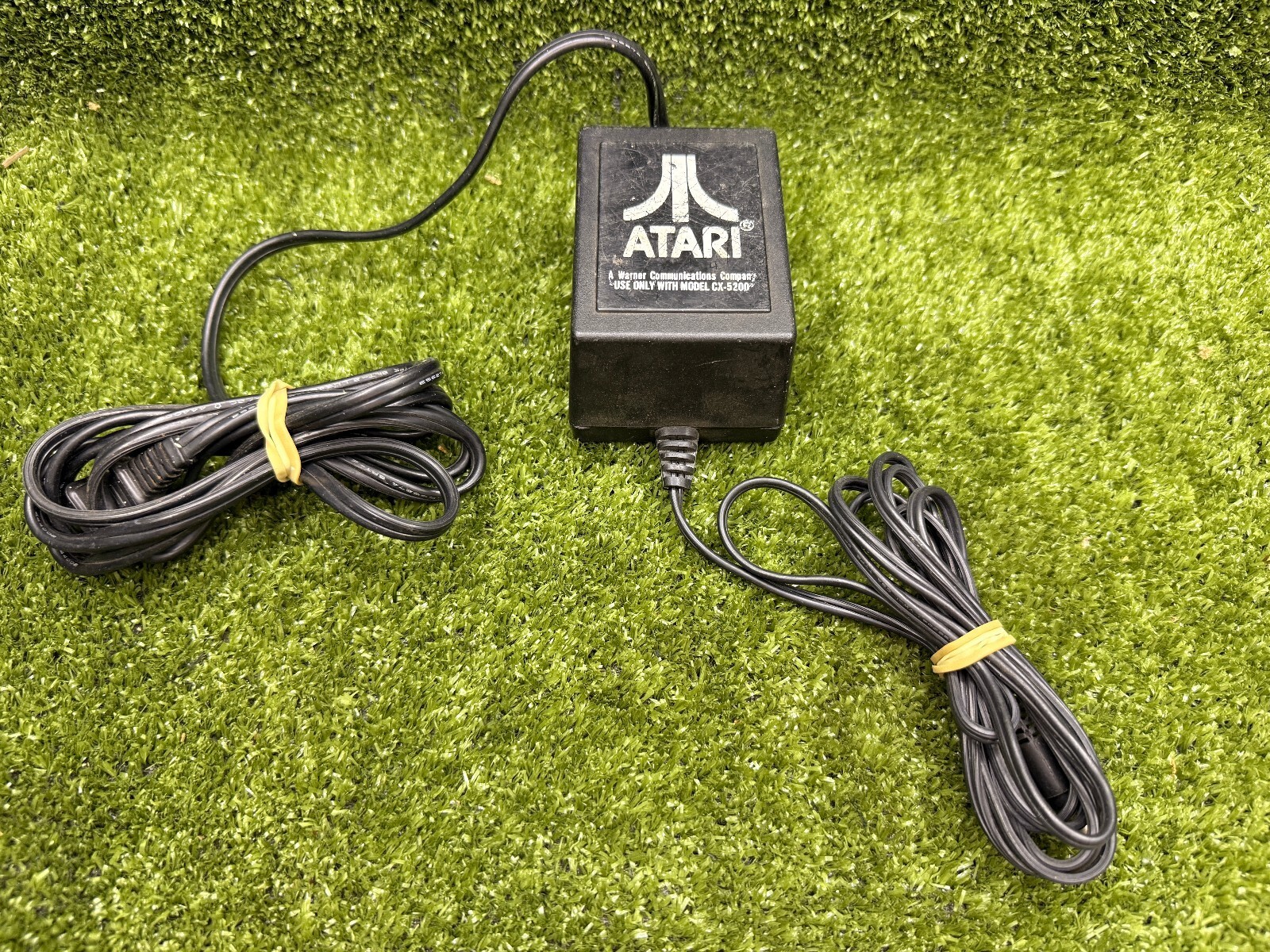 Atari 5200 Original OEM Power Supply AC Adapter C018187 DV9319A 11.5V 1.95A