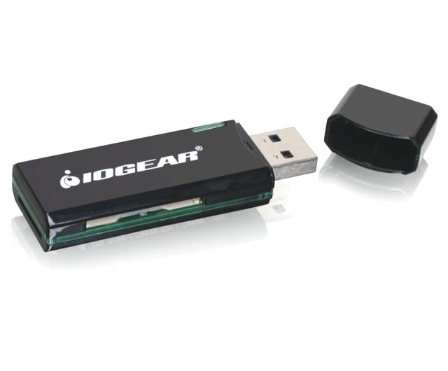 IOGEAR SuperSpeed USB 3.0 SD/MicroSD Card Reader / Writer