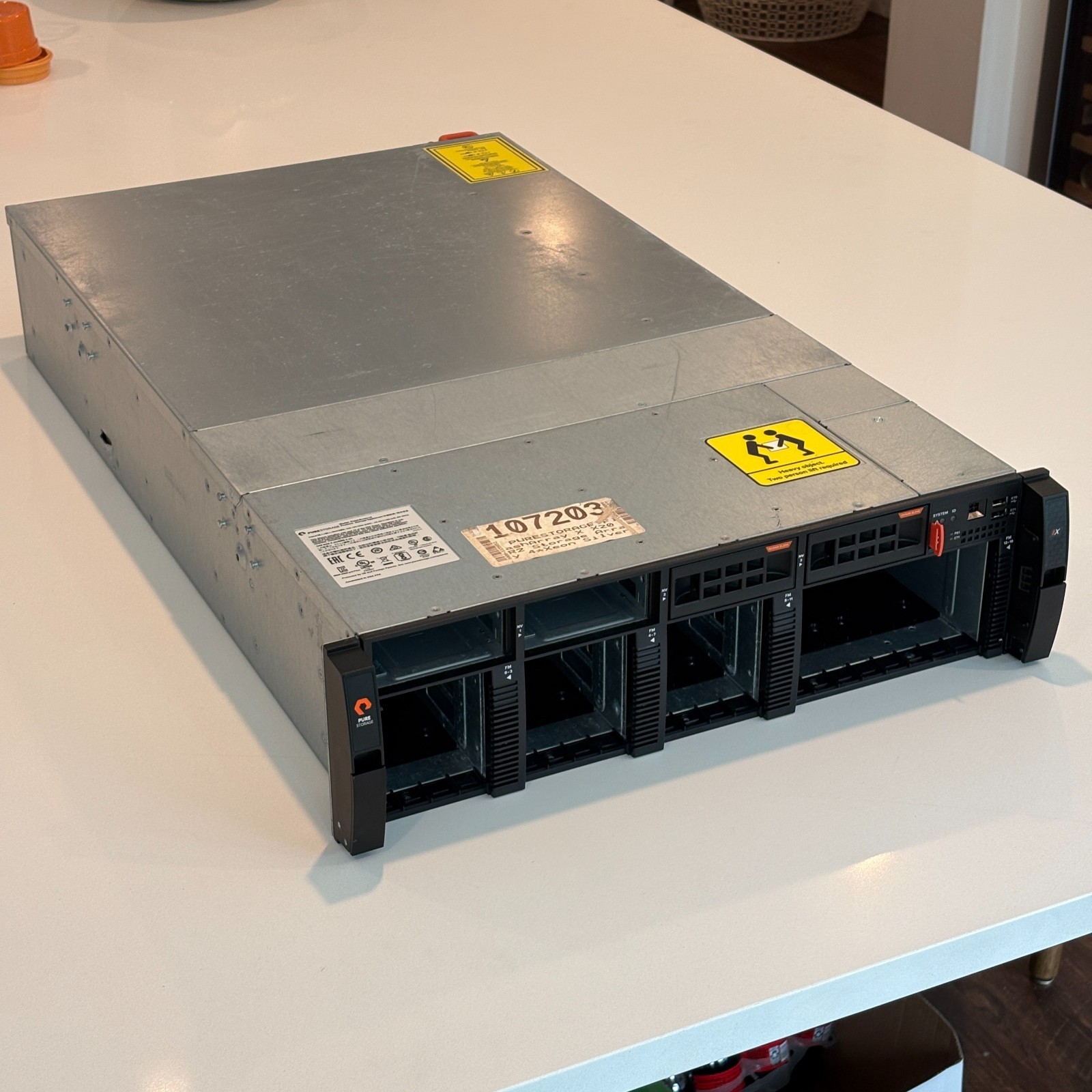 Pure Storage FlashArray X20 R2 Storage Array Chassis 2x 1200W PSU Parts/Repair
