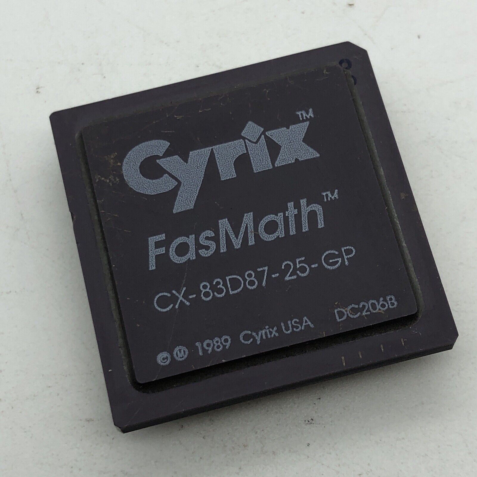 Cyrix CX-83D87-25-GP FASMATH FPU for 386DX CPU 25MHz CPGA68 CX83D87 Math-Co 1989