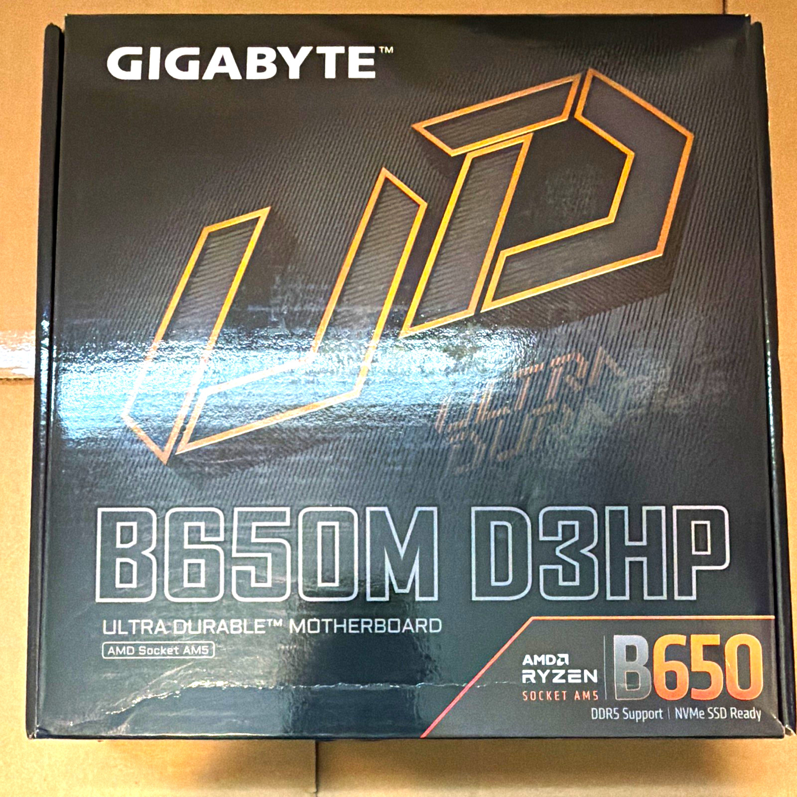 GIGABYTE B650M D3HP AM5 MicroATX DDR5 HDMI M.2 PCIe Gaming Motherboard