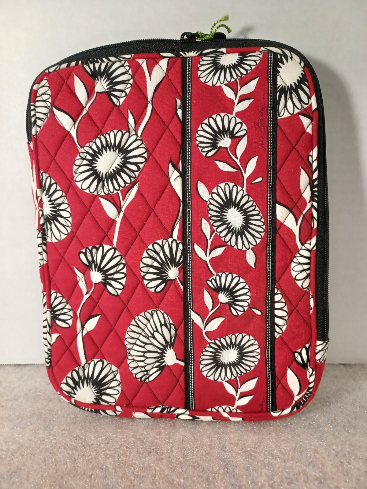 Vera Bradley Tablet Sleeve Deco-Daisy Pattern retired - NWT