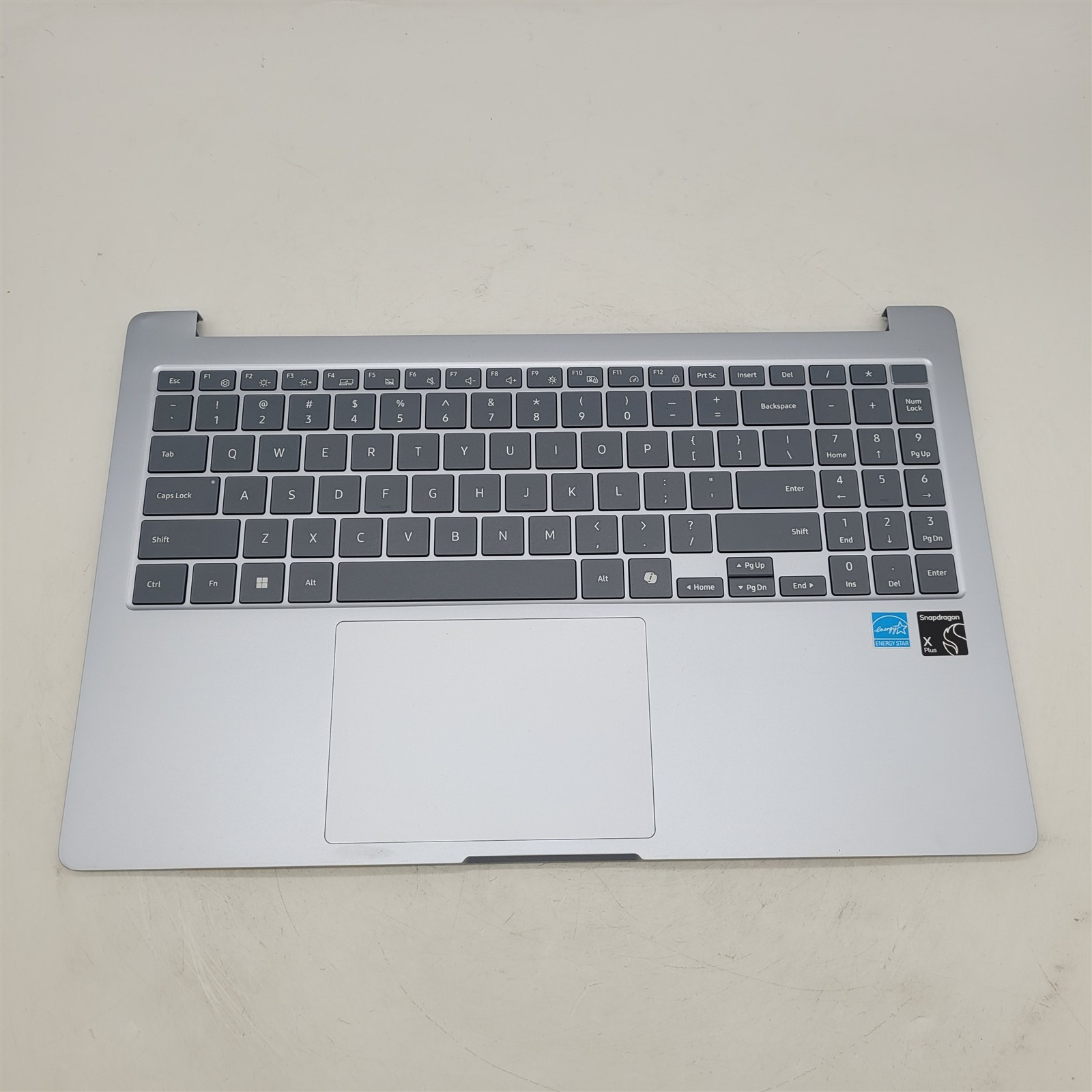 Keyboard and Touchpad for Samsung Galaxy Book4 Edge Laptop 15.6" NP750XQA-KB1DE