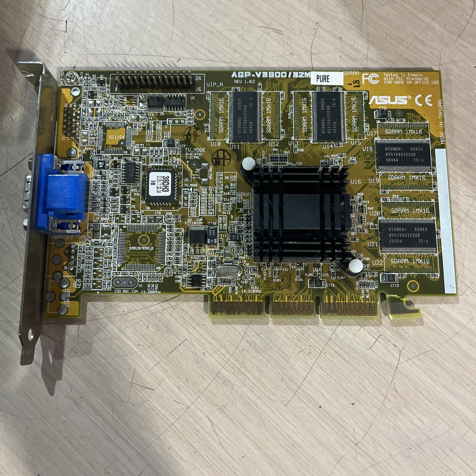ASUS AGP-V3800 CARD
