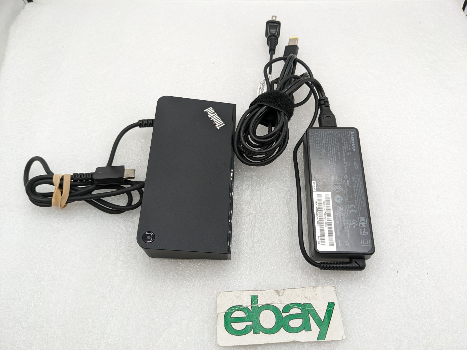 Lenovo ThinkPad OneLink+ Docking Station 40A4 DU9047S1 w/ AC Adapter 90W Free SH