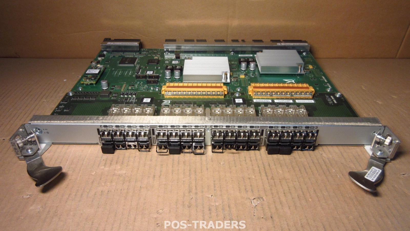 EMC Brocade FC8-32 105-000-136 32-Port 8GB Fibre DCX Blade 32x SFP FROM ED-DCX-B