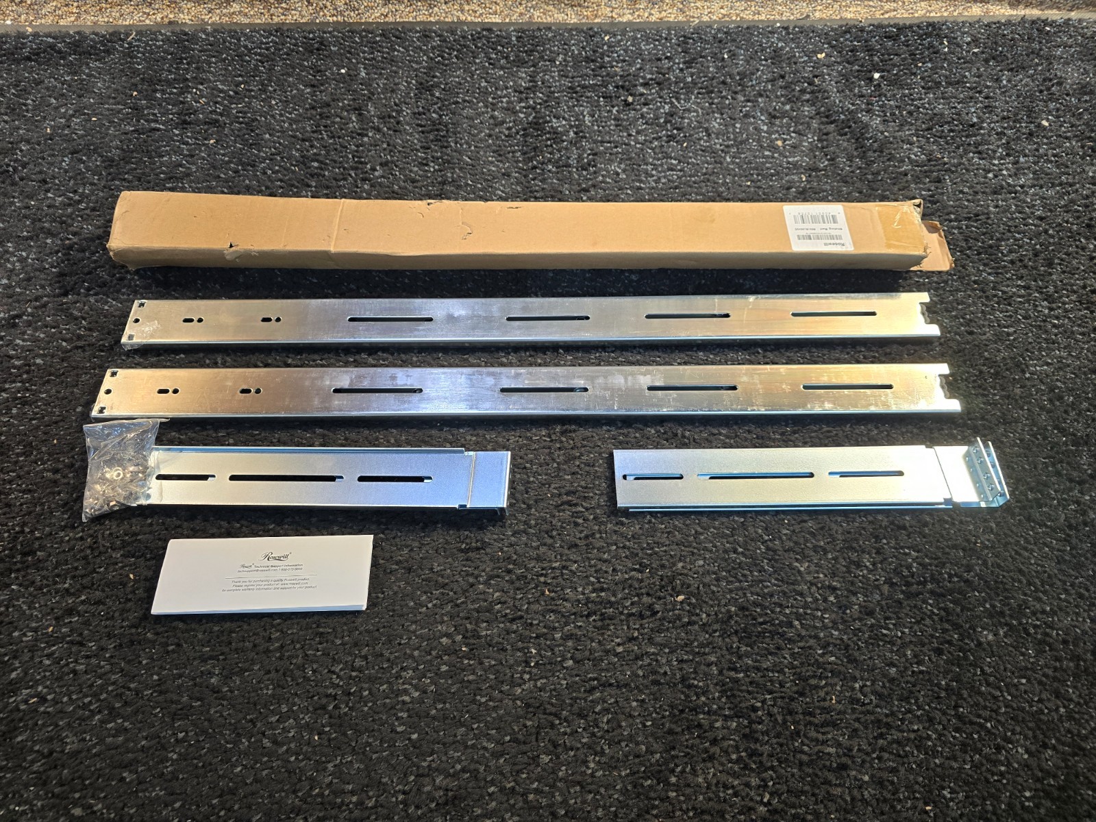 Rosewill RSV-RL26HV2 Rackmount Sliding Chassis Rail for 2U to 5U, Silver
