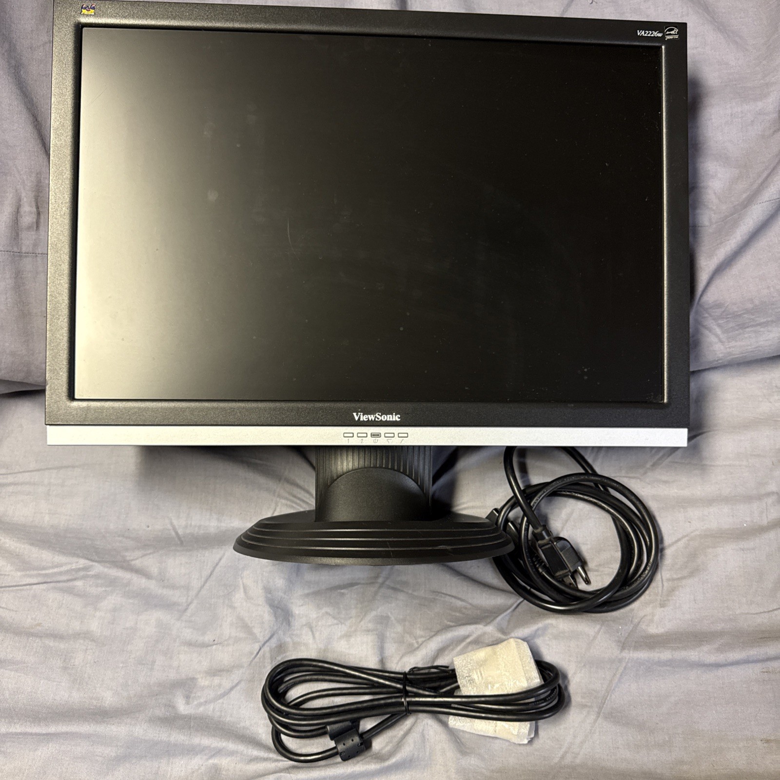 ViewSonic VA2226W 21.5" Widescreen LCD Monitor DVI VGA 1680x1050 Tilt VS11803