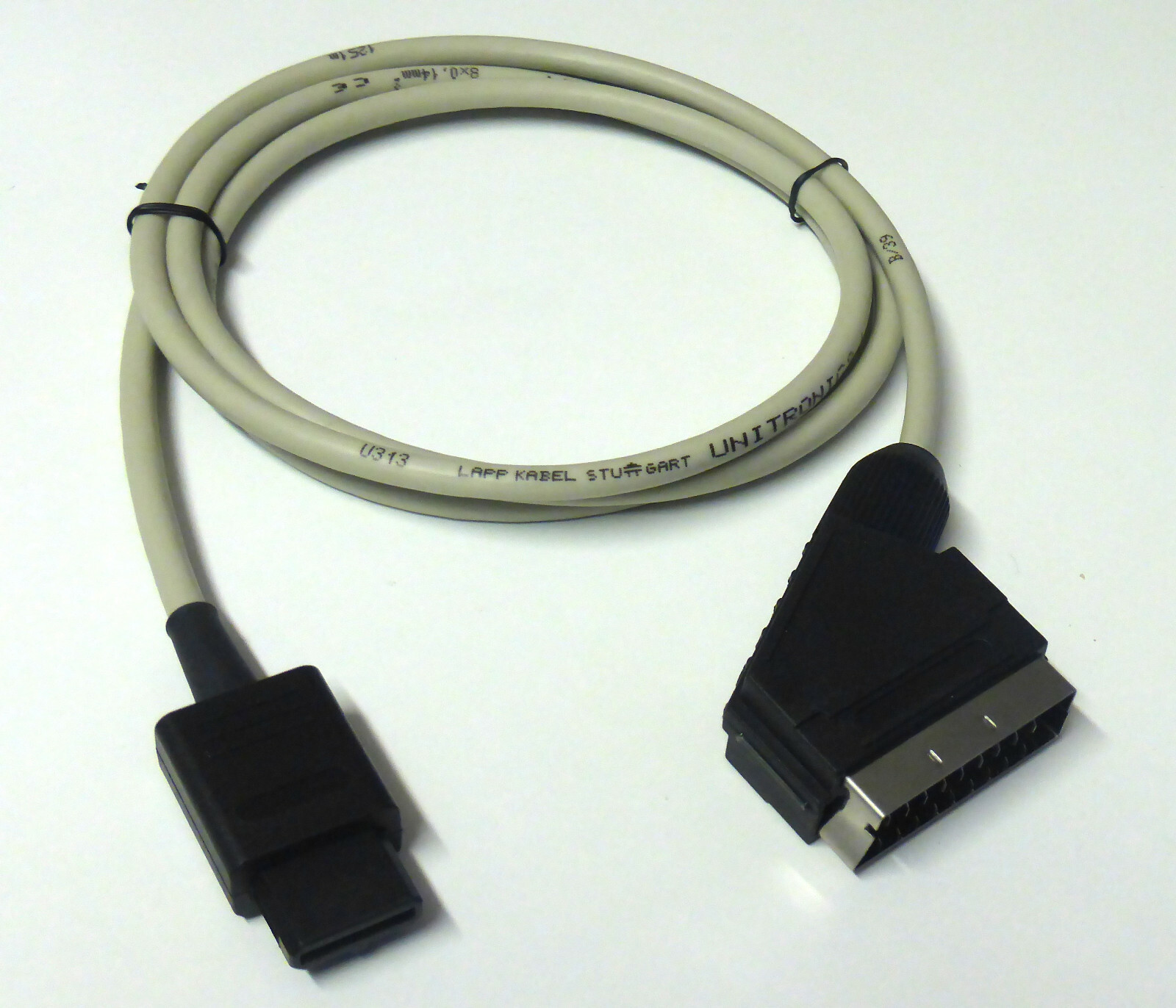 SNES NTSC / Super Famicon ==> RGB Scart Sync on Luma Cable 3M.  High Quality